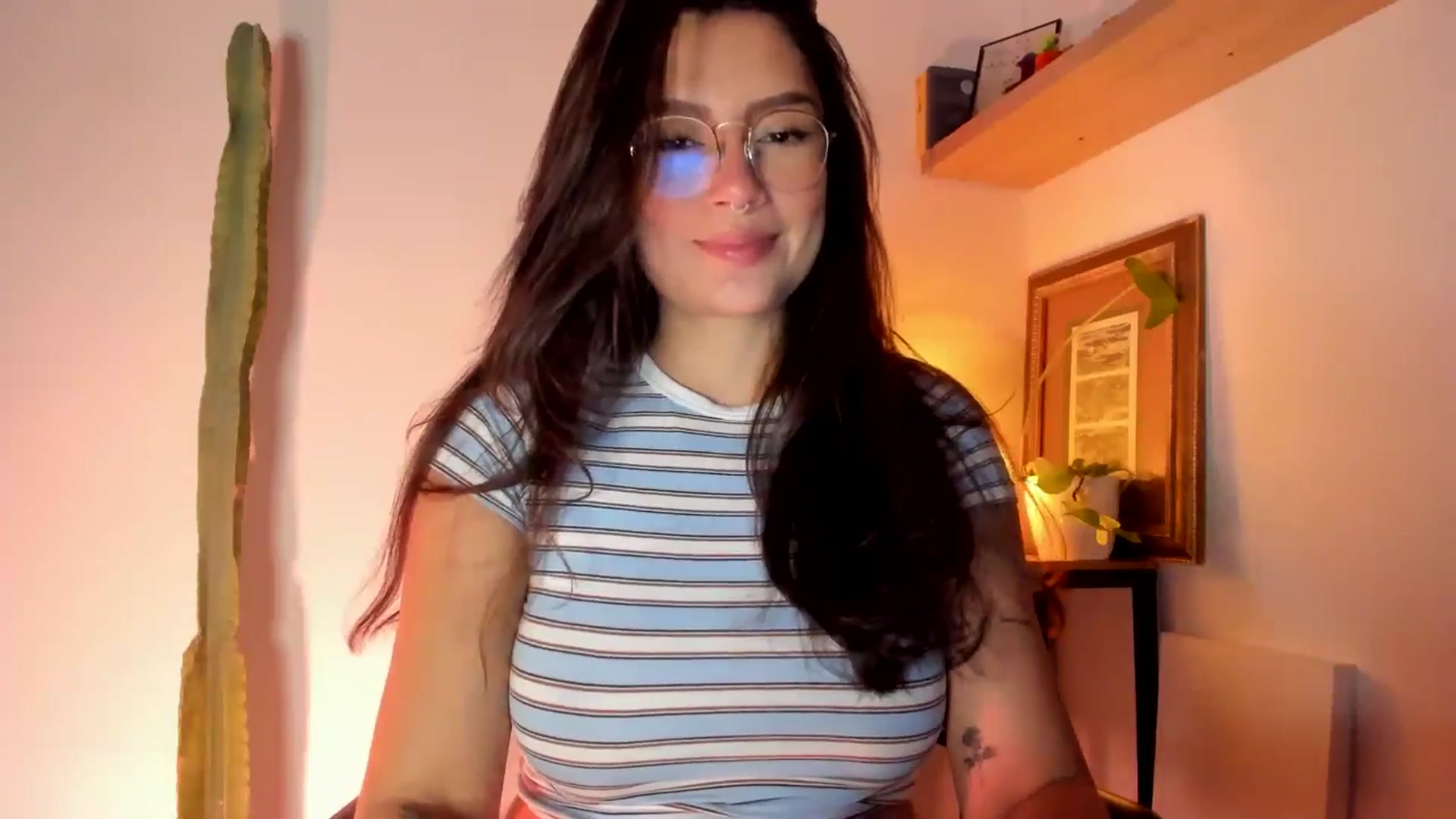 Gallery image thumbnail from Lindsoft's myfreecams stream on, 03/30/2026, 02:06 image 3 of 20