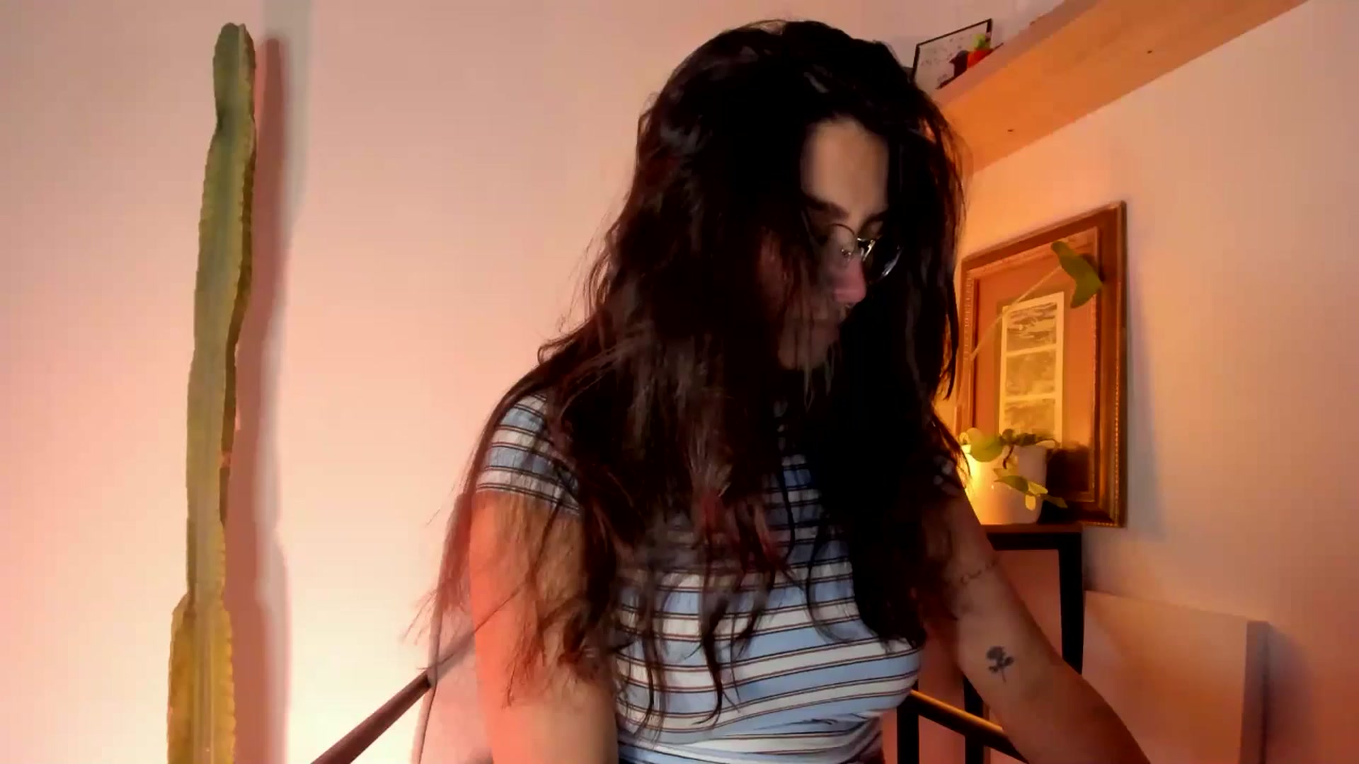 Gallery image thumbnail from Lindsoft's myfreecams stream on, 03/30/2026, 02:06 image 19 of 20
