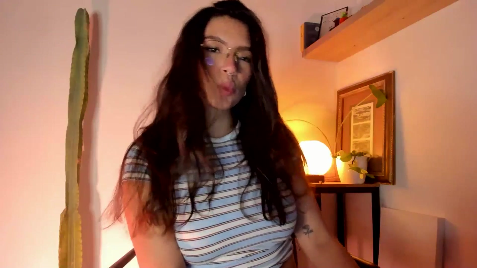 Gallery image thumbnail from Lindsoft's myfreecams stream on, 03/30/2026, 02:06 image 20 of 20