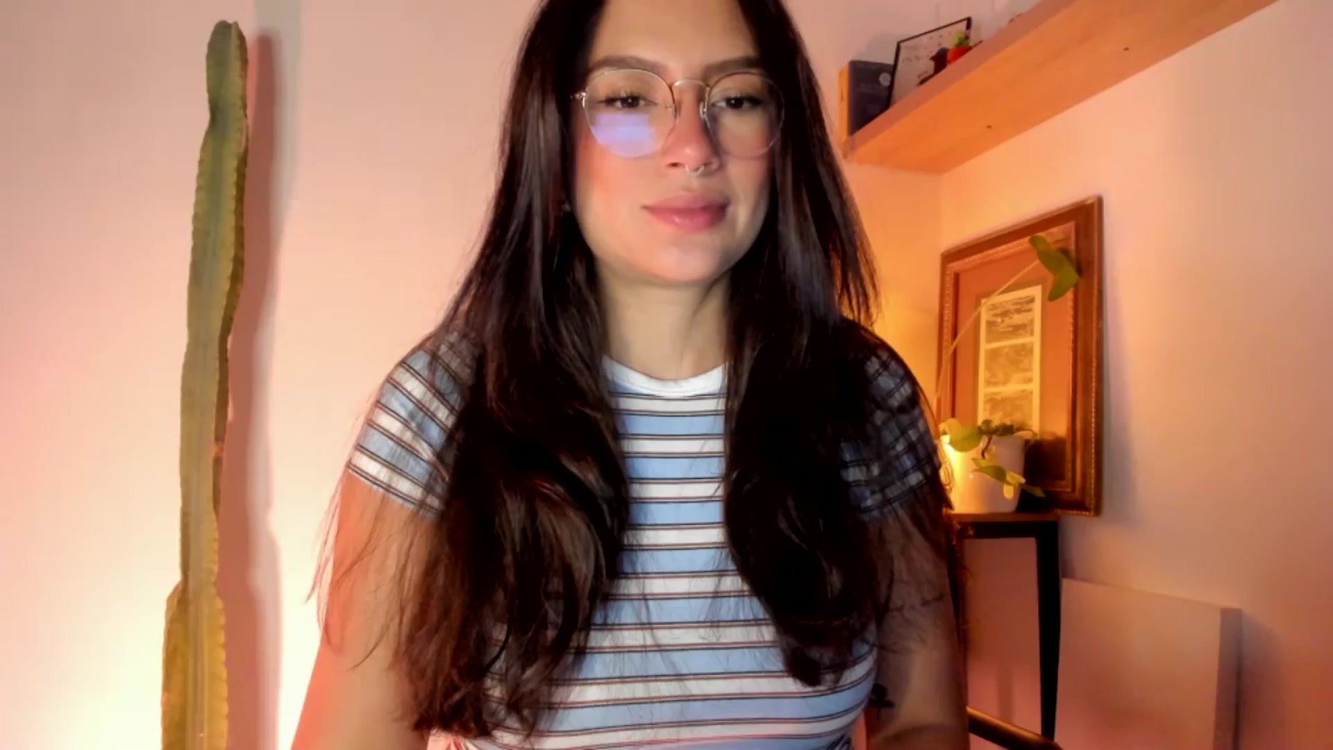 Gallery image thumbnail from Lindsoft's myfreecams stream on, 03/30/2026, 02:06 image 1 of 20