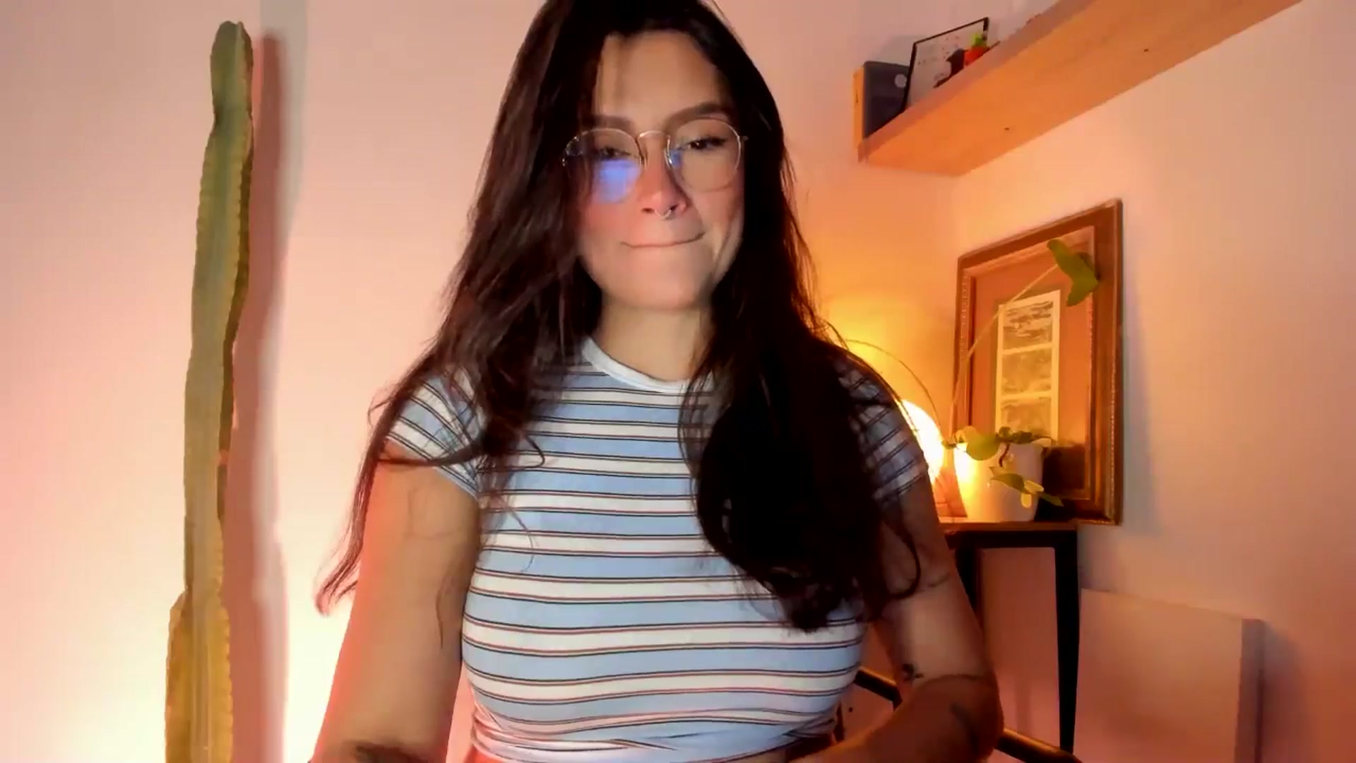 Gallery image thumbnail from Lindsoft's myfreecams stream on, 03/30/2026, 02:06 image 4 of 20