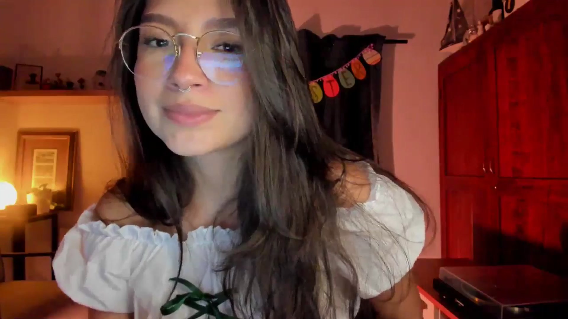 Gallery image thumbnail from Lindsoft's myfreecams stream on, 04/06/2026, 04:10 image 14 of 20