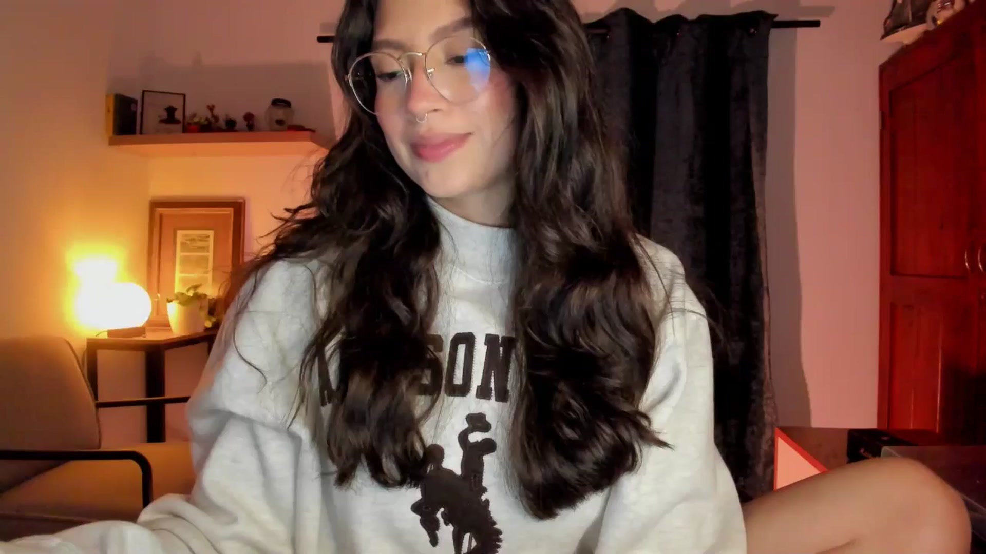 Gallery image thumbnail from Lindsoft's myfreecams stream on, 04/09/2026, 03:14 image 5 of 20