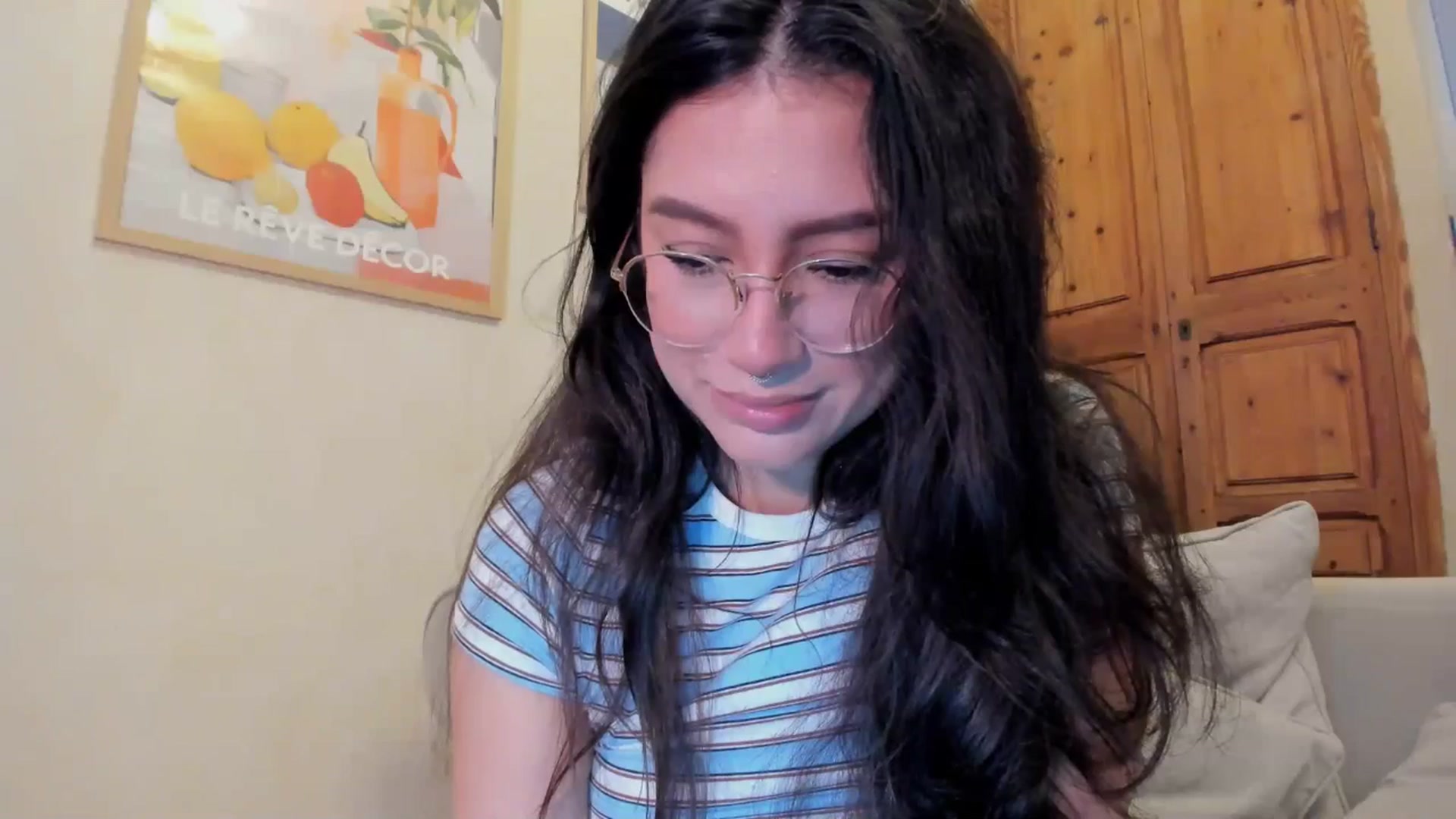 Gallery image thumbnail from Lindsoft's myfreecams stream on, 04/22/2026, 06:22 image 9 of 20