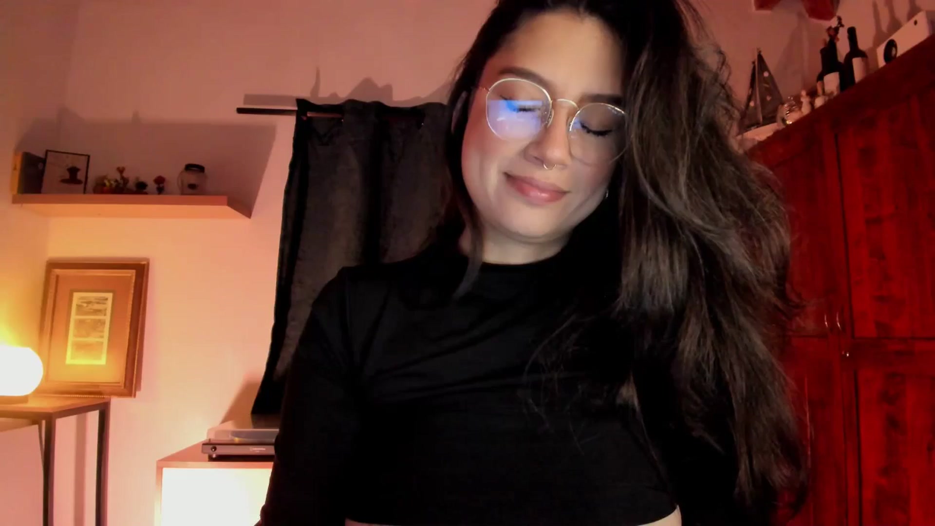 Gallery image thumbnail from Lindsoft's myfreecams stream on, 04/29/2026, 04:09 image 11 of 20
