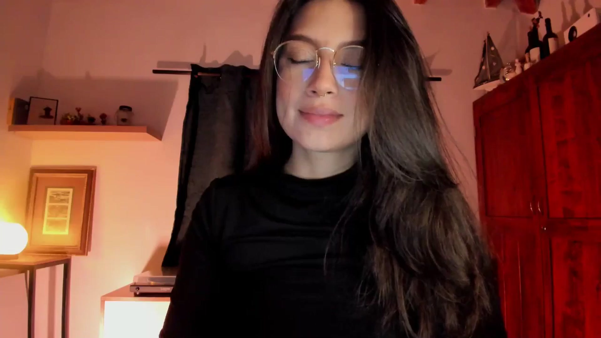 Gallery image thumbnail from Lindsoft's myfreecams stream on, 04/29/2026, 04:09 image 7 of 20