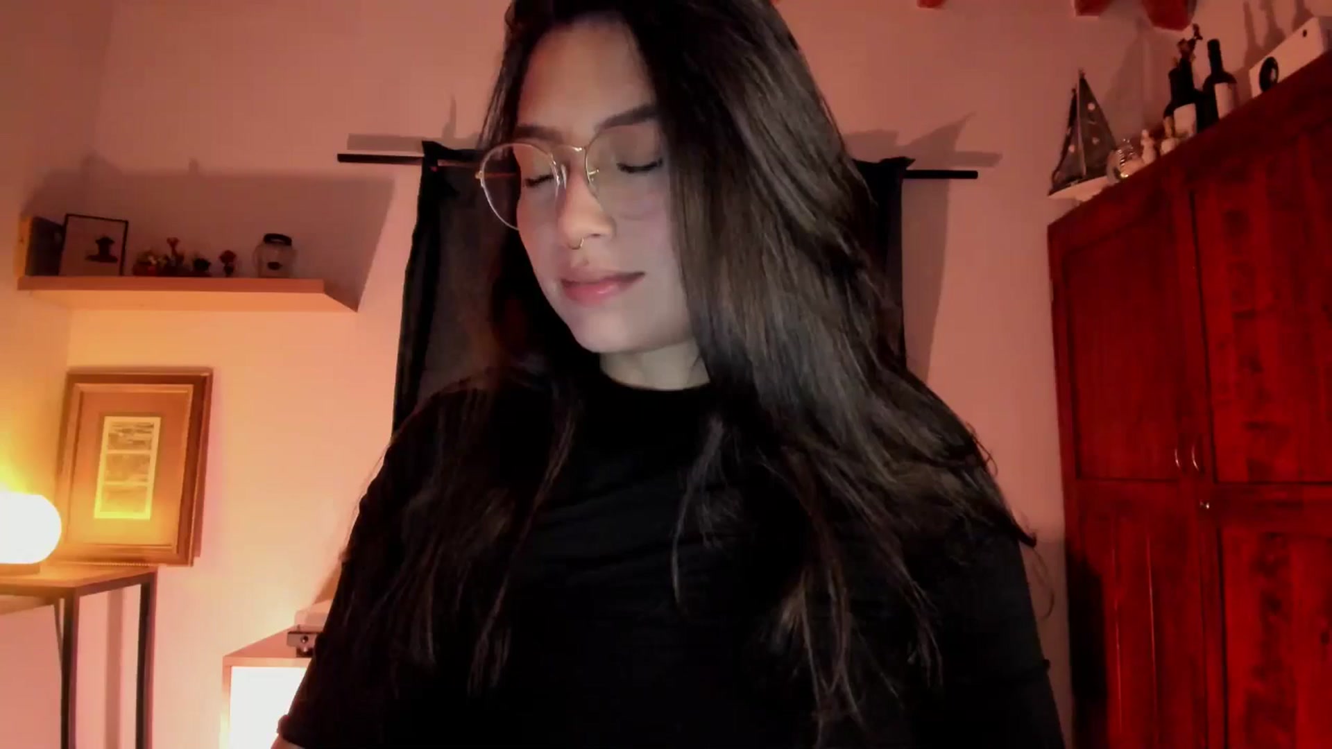 Gallery image thumbnail from Lindsoft's myfreecams stream on, 04/29/2026, 04:09 image 19 of 20