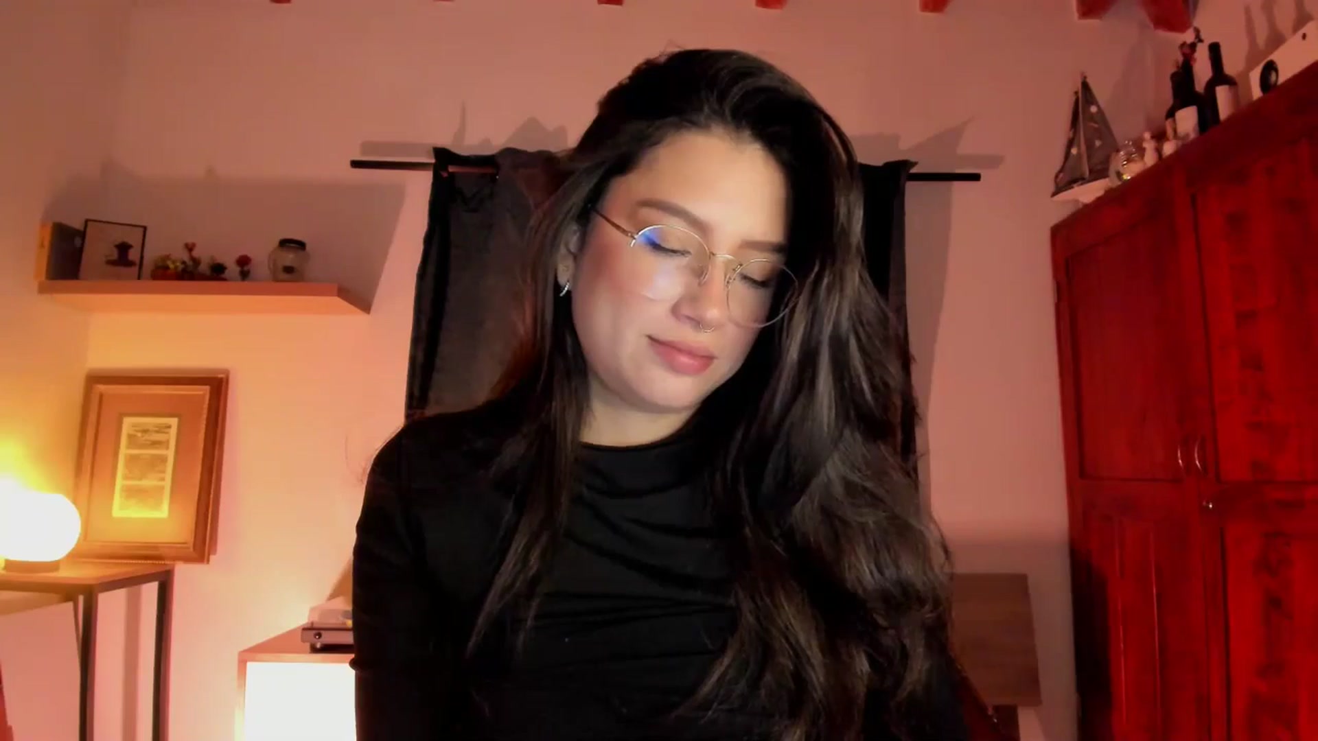 Gallery image thumbnail from Lindsoft's myfreecams stream on, 04/29/2026, 06:01 image 12 of 20