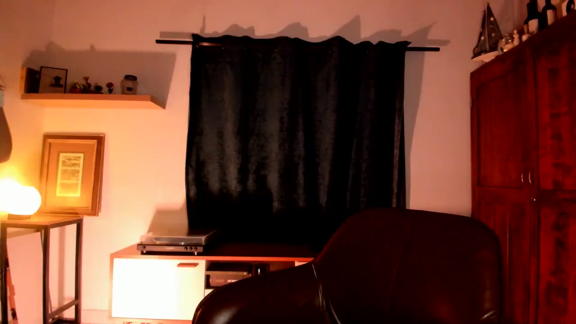 Gallery image thumbnail from Lindsoft's myfreecams stream on, 04/30/2026, 03:20 image 13 of 20