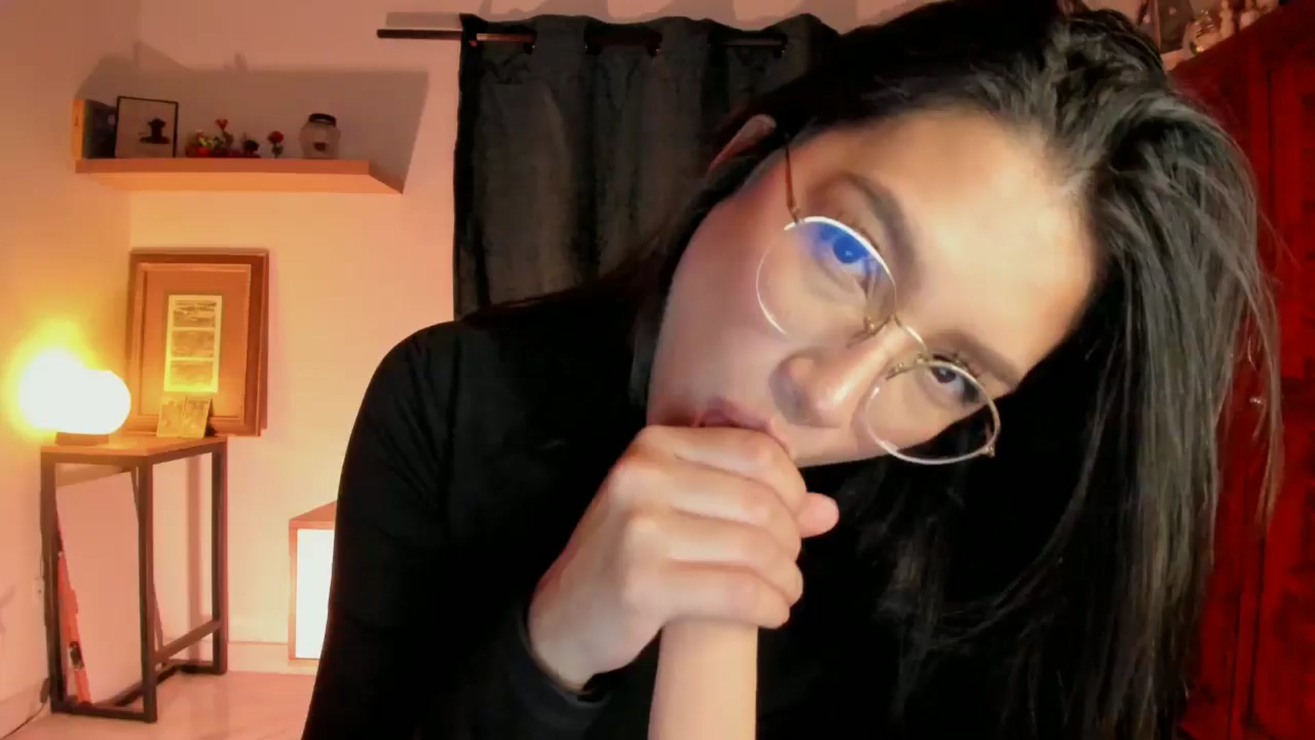 Gallery image thumbnail from Lindsoft's myfreecams stream on, 05/01/2026, 04:25 image 1 of 20
