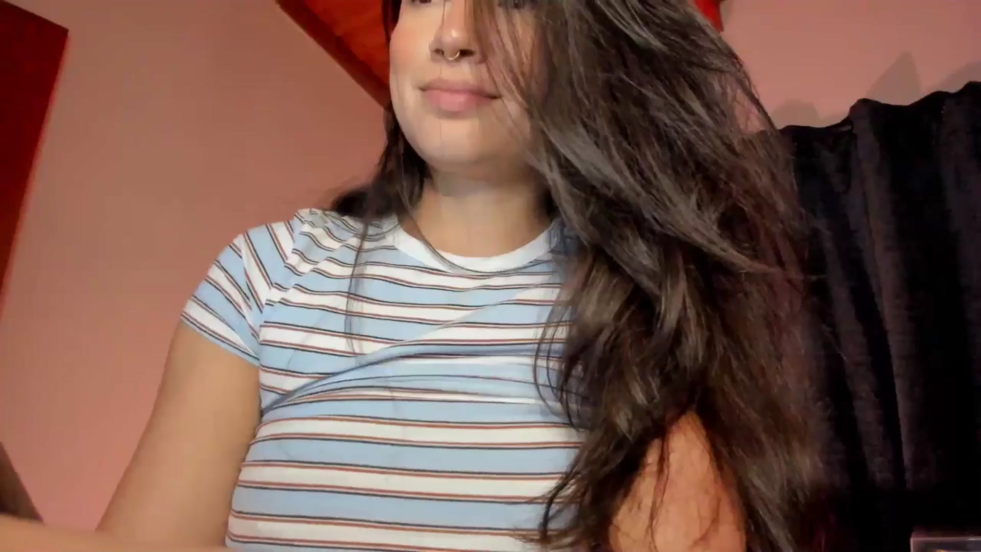 Gallery image thumbnail from Lindsoft's myfreecams stream on, 05/07/2026, 01:06 image 12 of 20