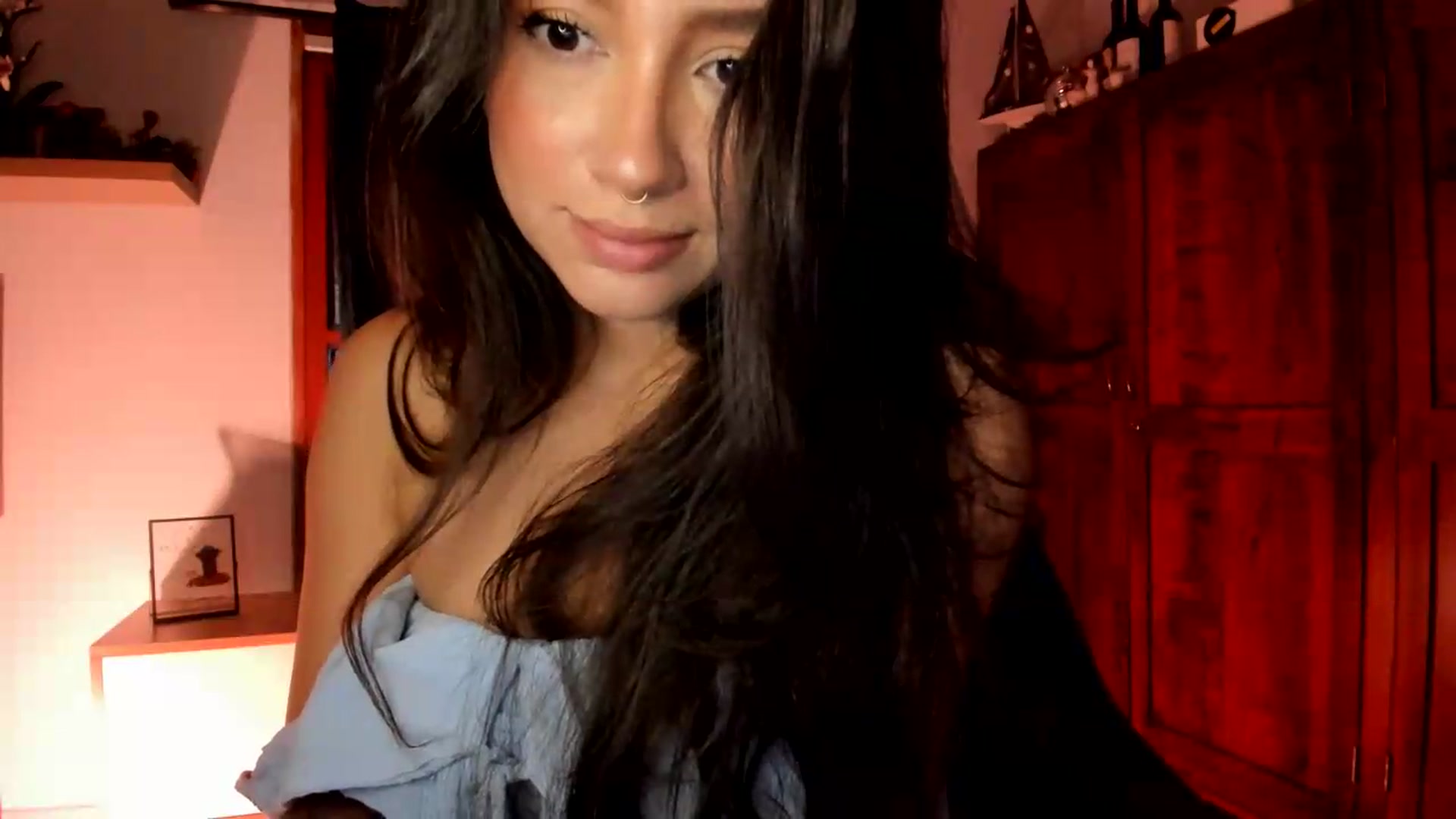 Gallery image thumbnail from Lindsoft's myfreecams stream on, 06/03/2026, 23:03 image 10 of 20