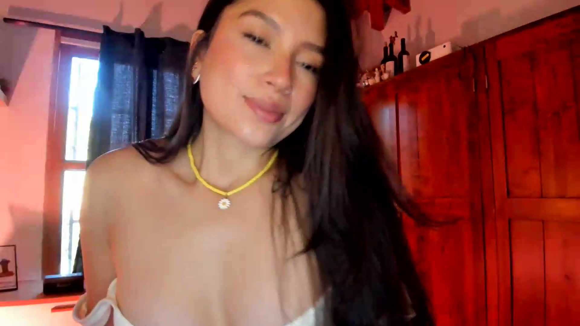 Gallery image thumbnail from Lindsoft's myfreecams stream on, 06/27/2026, 21:26 image 9 of 20