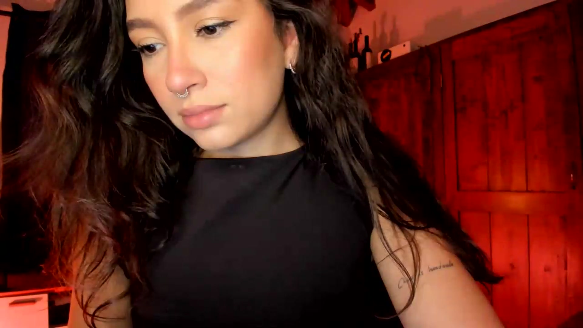 Gallery image thumbnail from Lindsoft's myfreecams stream on, 07/16/2026, 03:26 image 2 of 20