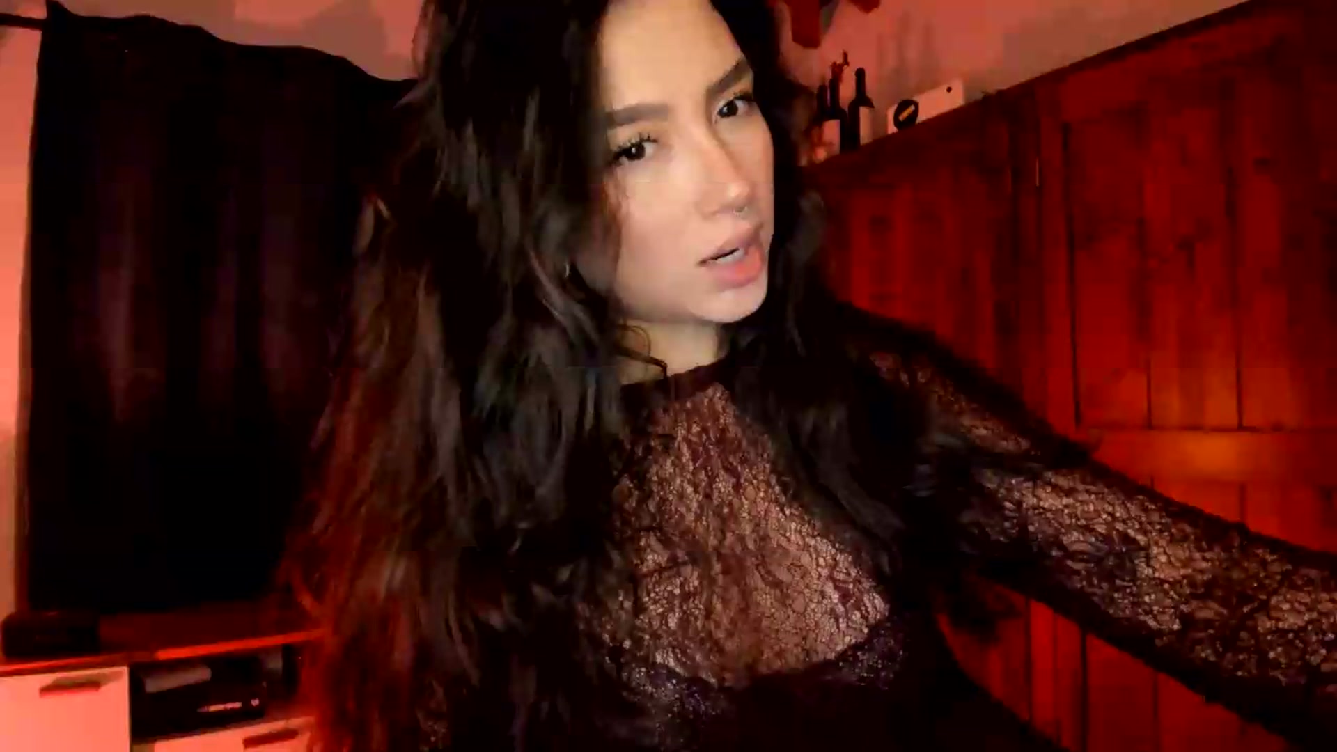 Gallery image thumbnail from Lindsoft's myfreecams stream on, 07/22/2026, 02:17 image 16 of 20