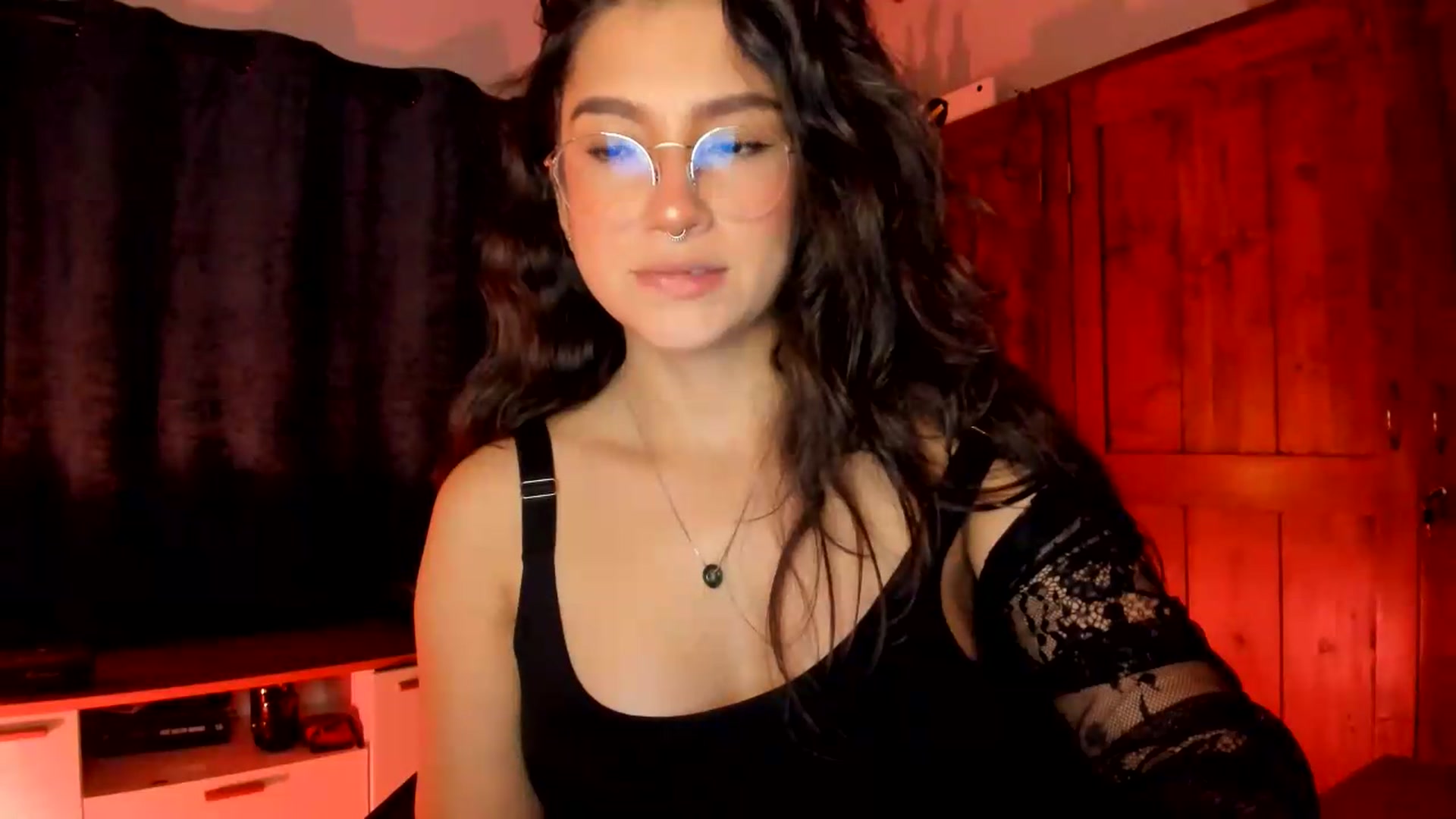 Gallery image thumbnail from Lindsoft's myfreecams stream on, 07/28/2026, 03:30 image 9 of 20