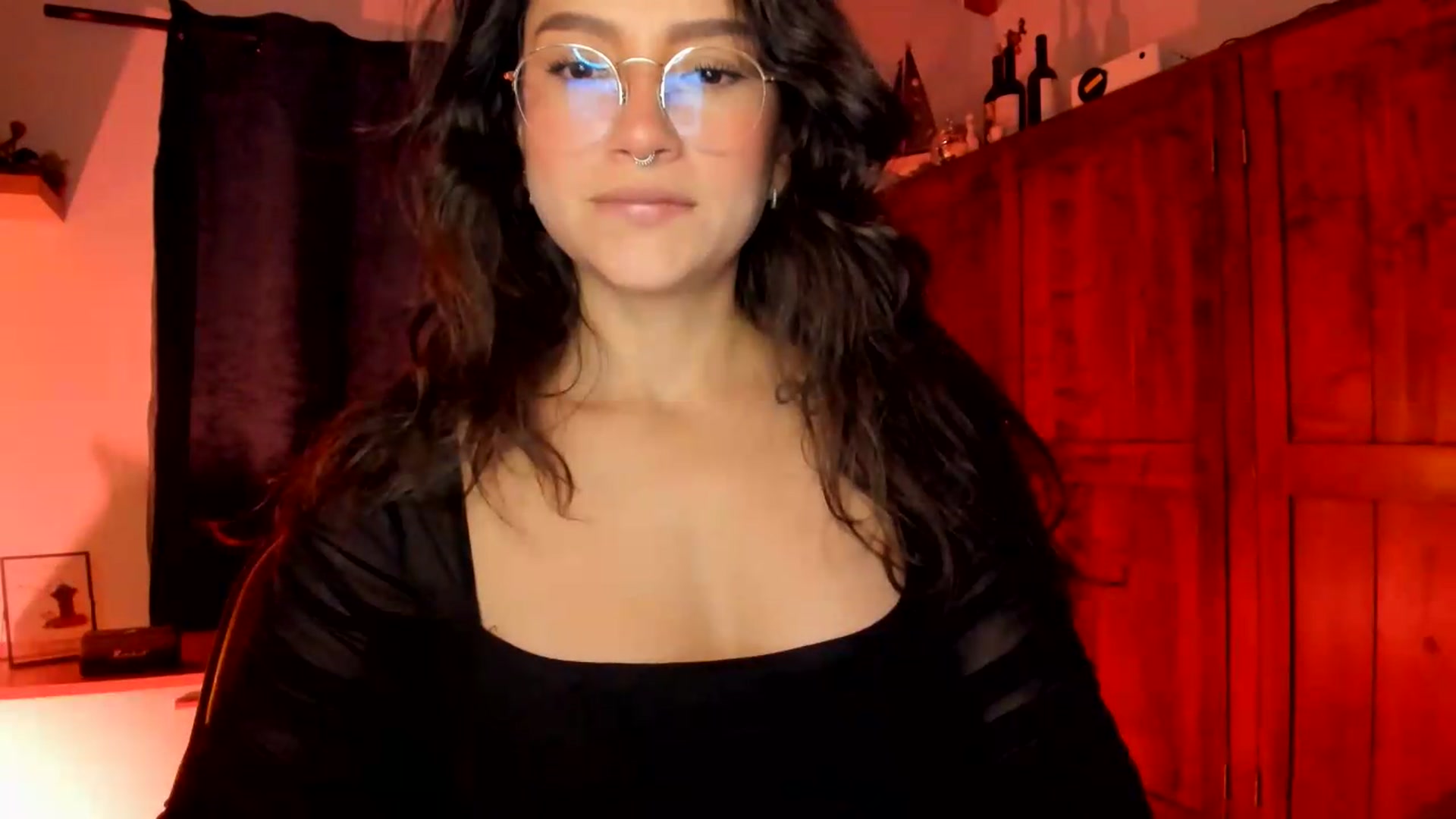 Gallery image thumbnail from Lindsoft's myfreecams stream on, 08/11/2026, 03:49 image 10 of 20