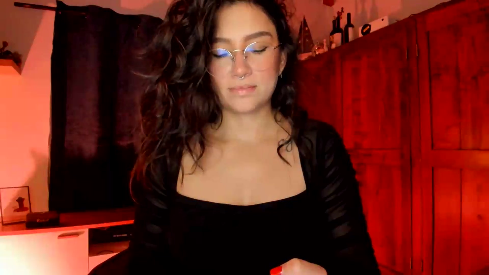 Gallery image thumbnail from Lindsoft's myfreecams stream on, 08/11/2026, 03:49 image 5 of 20