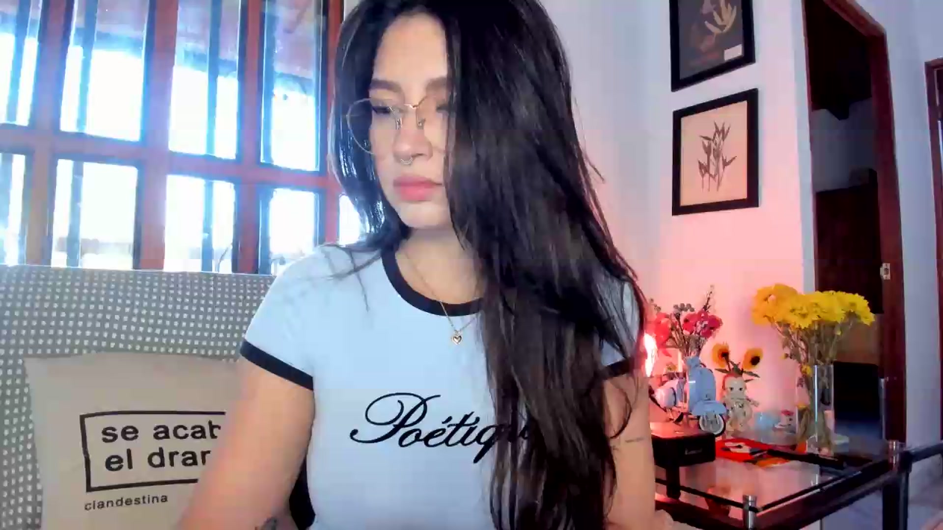 Gallery image thumbnail from Lindsoft's myfreecams stream on, 08/14/2026, 24:02 image 1 of 20