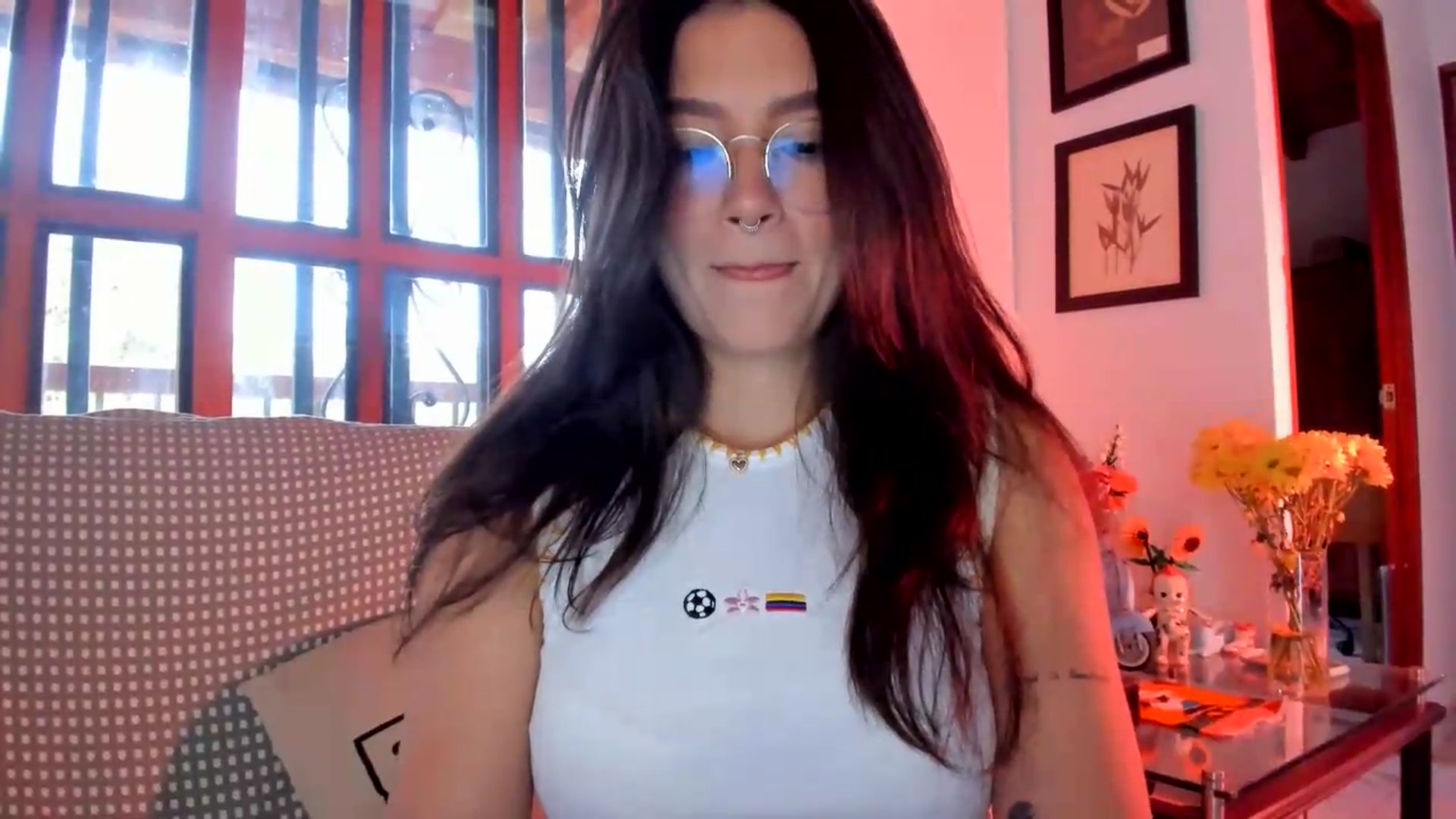 Gallery image thumbnail from Lindsoft's myfreecams stream on, 08/20/2026, 23:00 image 10 of 20