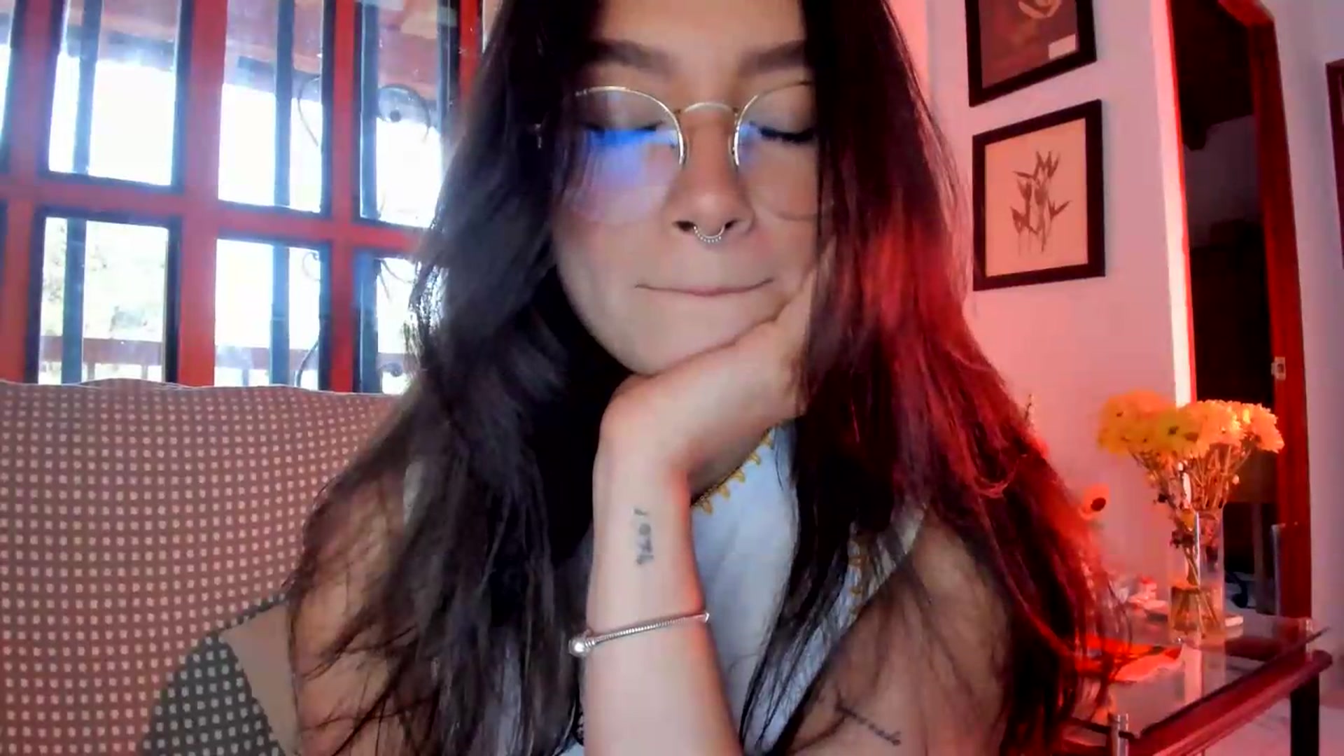 Gallery image thumbnail from Lindsoft's myfreecams stream on, 08/20/2026, 23:00 image 12 of 20