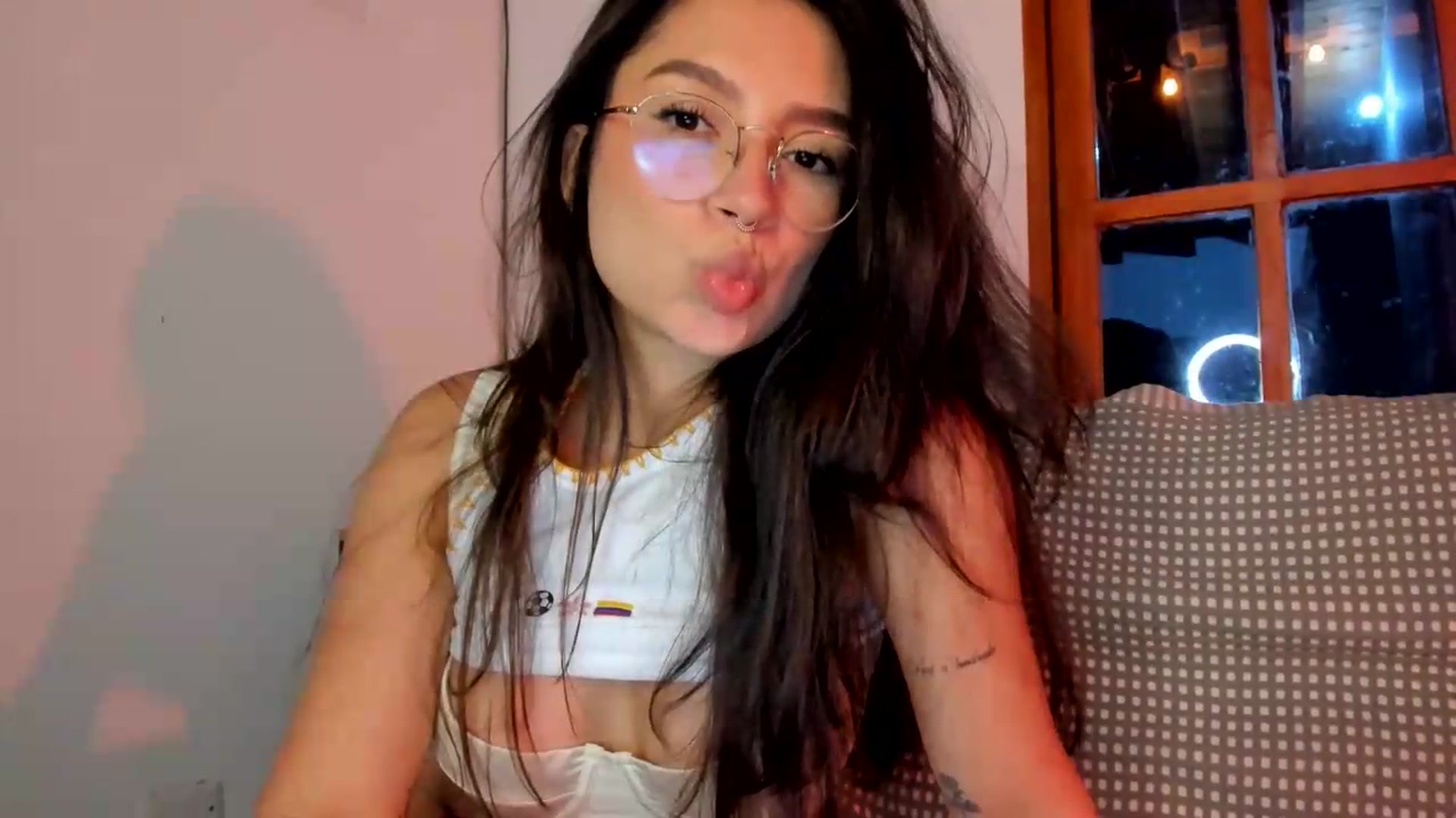 Gallery image thumbnail from Lindsoft's myfreecams stream on, 08/21/2026, 24:27 image 5 of 20