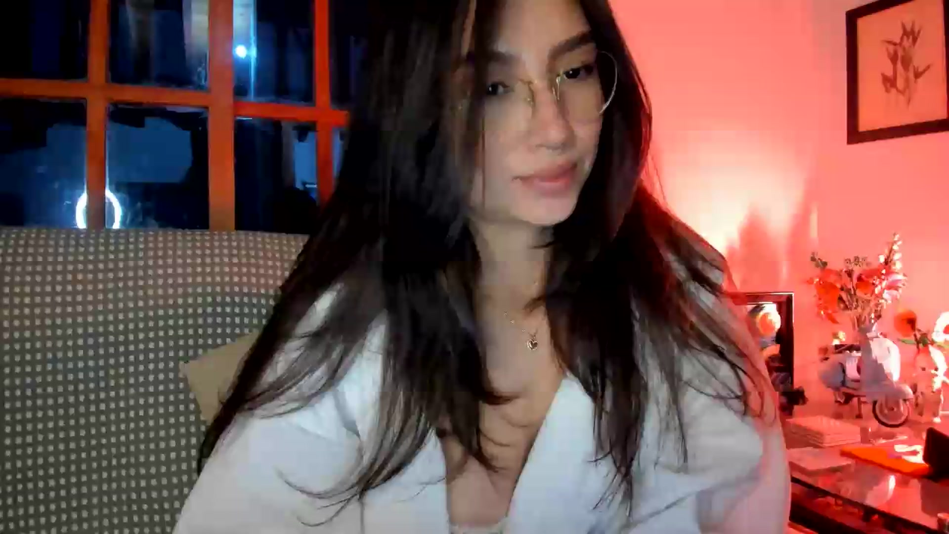 Gallery image thumbnail from Lindsoft's myfreecams stream on, 08/22/2026, 24:36 image 13 of 20