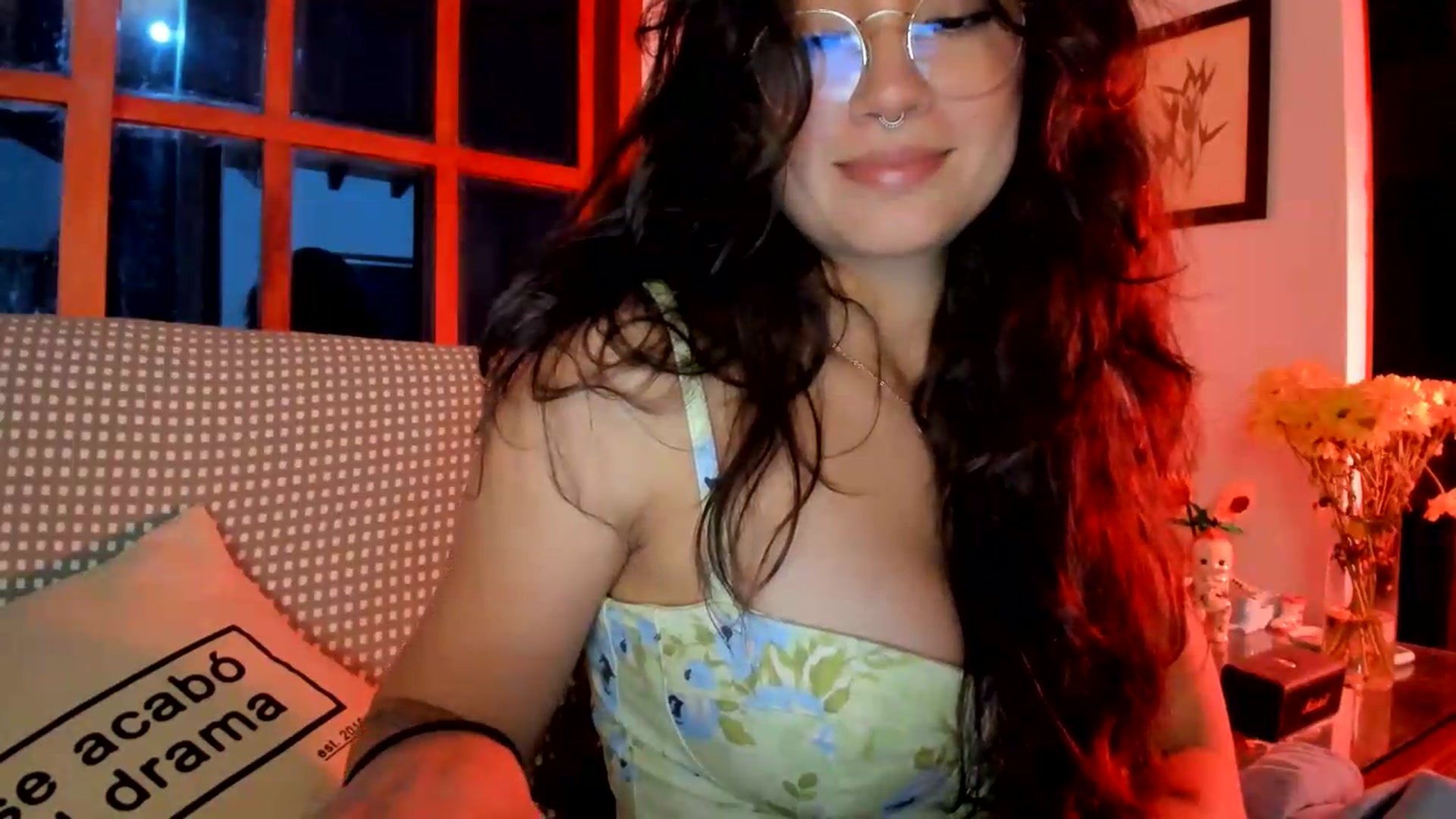 Gallery image thumbnail from Lindsoft's myfreecams stream on, 08/23/2026, 24:05 image 17 of 20