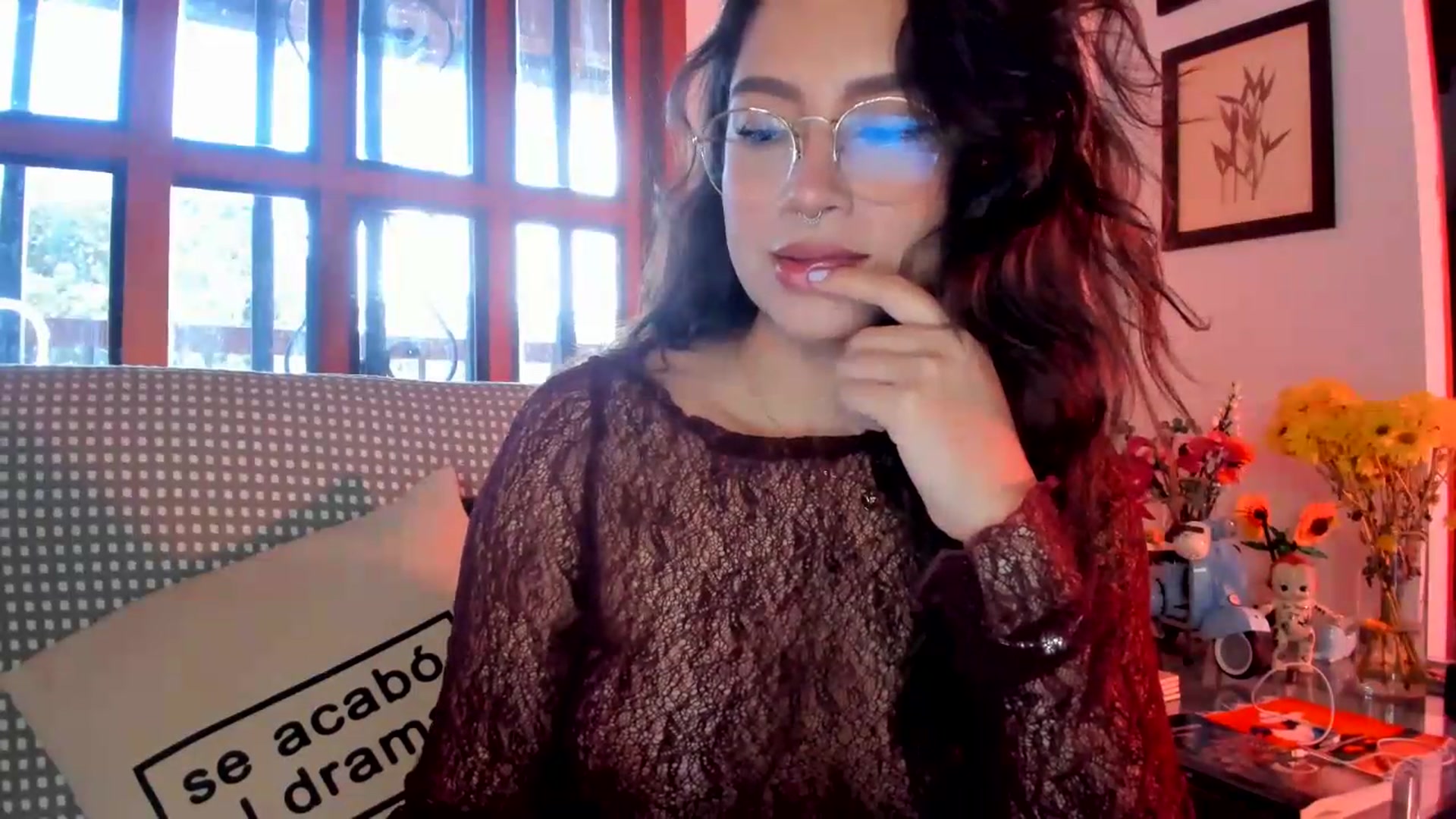 Gallery image thumbnail from Lindsoft's myfreecams stream on, 08/23/2026, 22:54 image 2 of 20