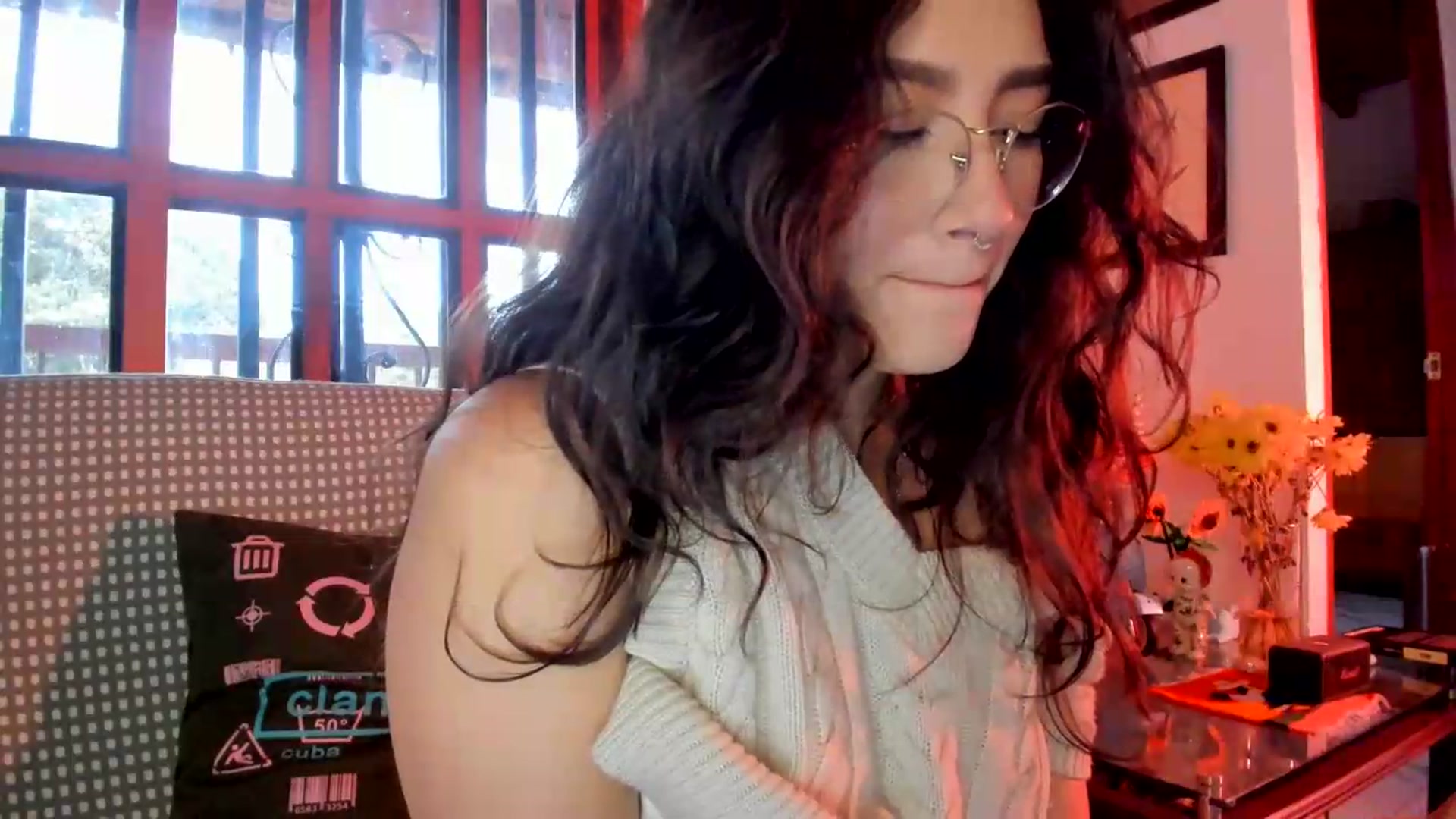 Gallery image thumbnail from Lindsoft's myfreecams stream on, 08/27/2026, 24:05 image 6 of 20