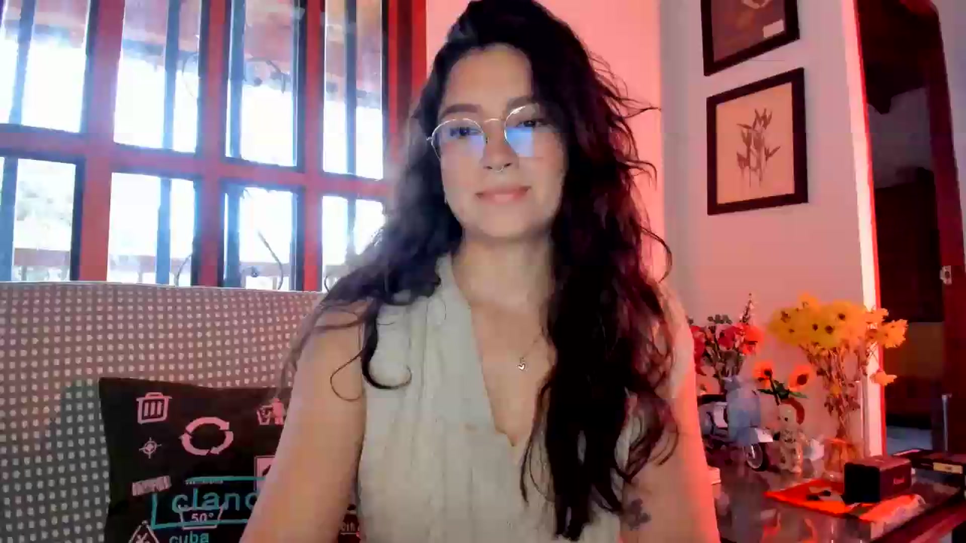 Gallery image thumbnail from Lindsoft's myfreecams stream on, 08/27/2026, 24:05 image 1 of 20