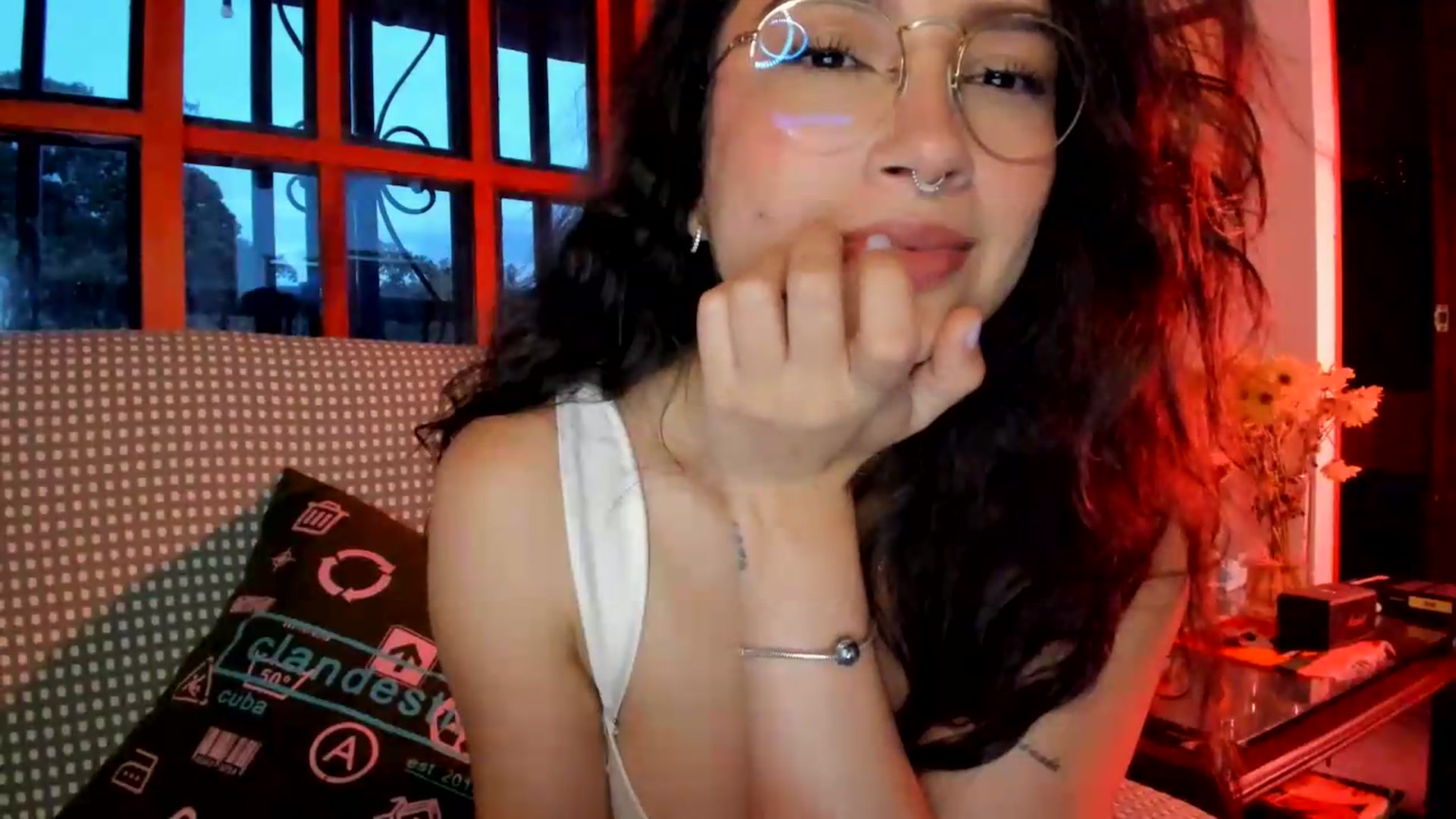 Gallery image thumbnail from Lindsoft's myfreecams stream on, 08/27/2026, 24:05 image 13 of 20
