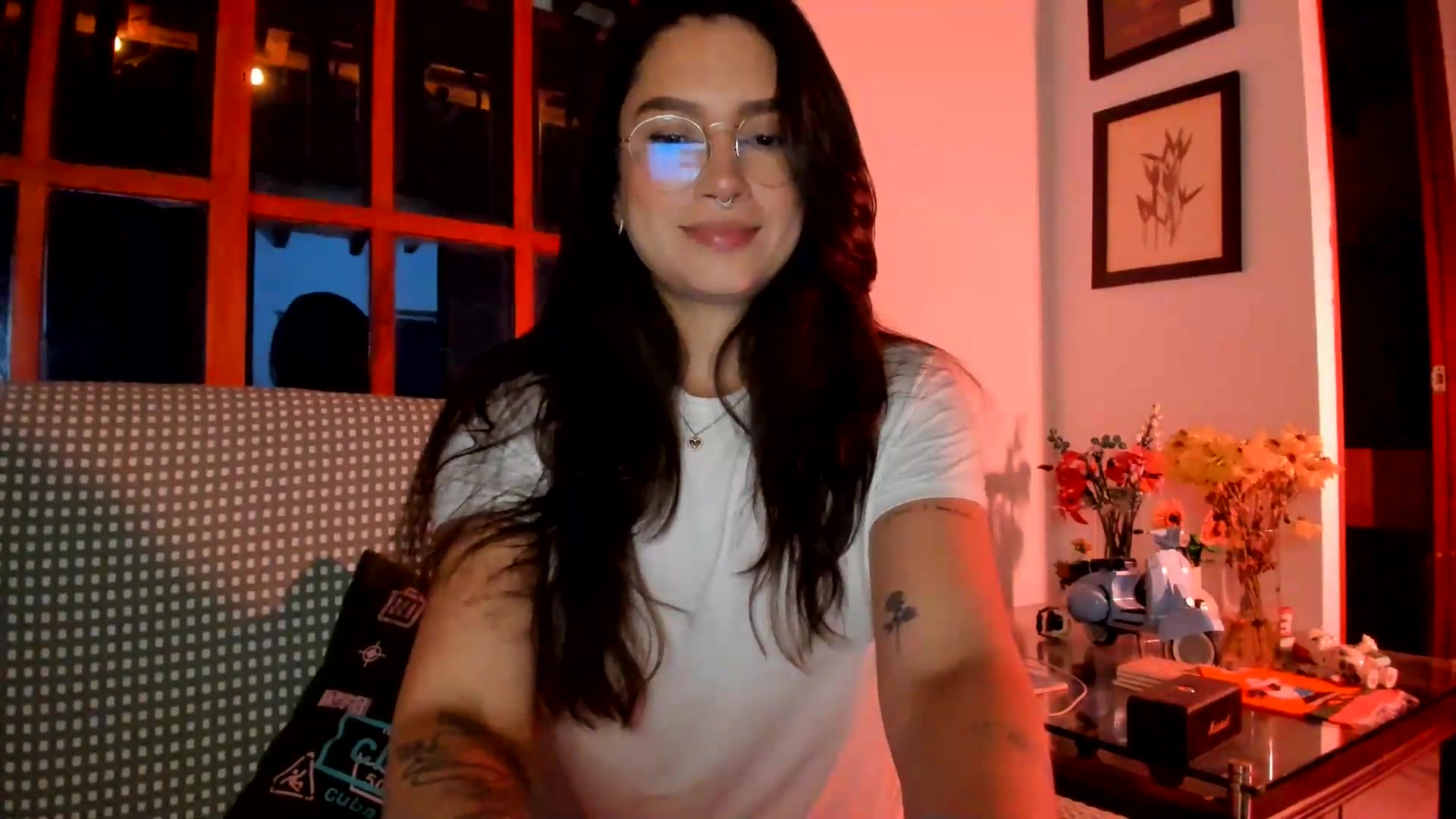 Gallery image thumbnail from Lindsoft's myfreecams stream on, 08/30/2026, 24:07 image 18 of 20