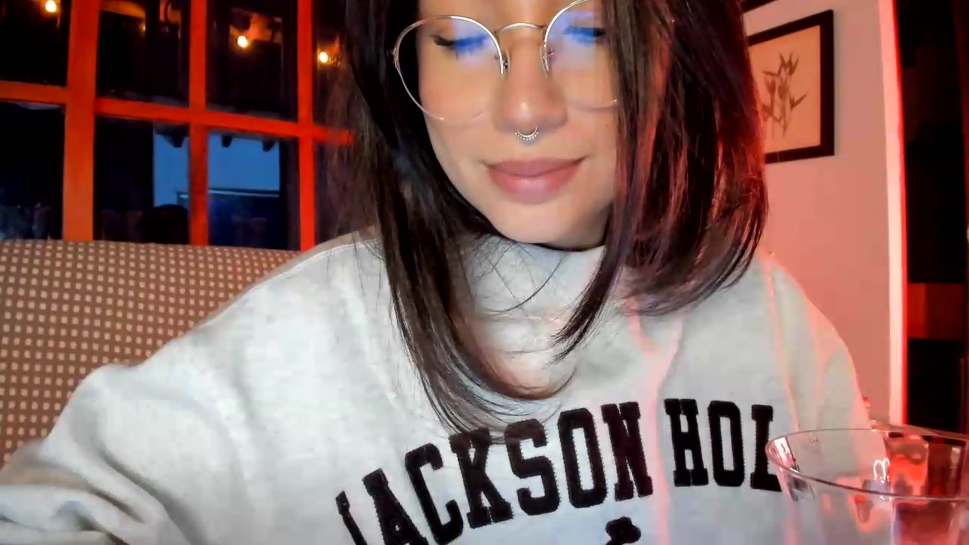 Gallery image thumbnail from Lindsoft's myfreecams stream on, 08/31/2026, 24:05 image 18 of 20