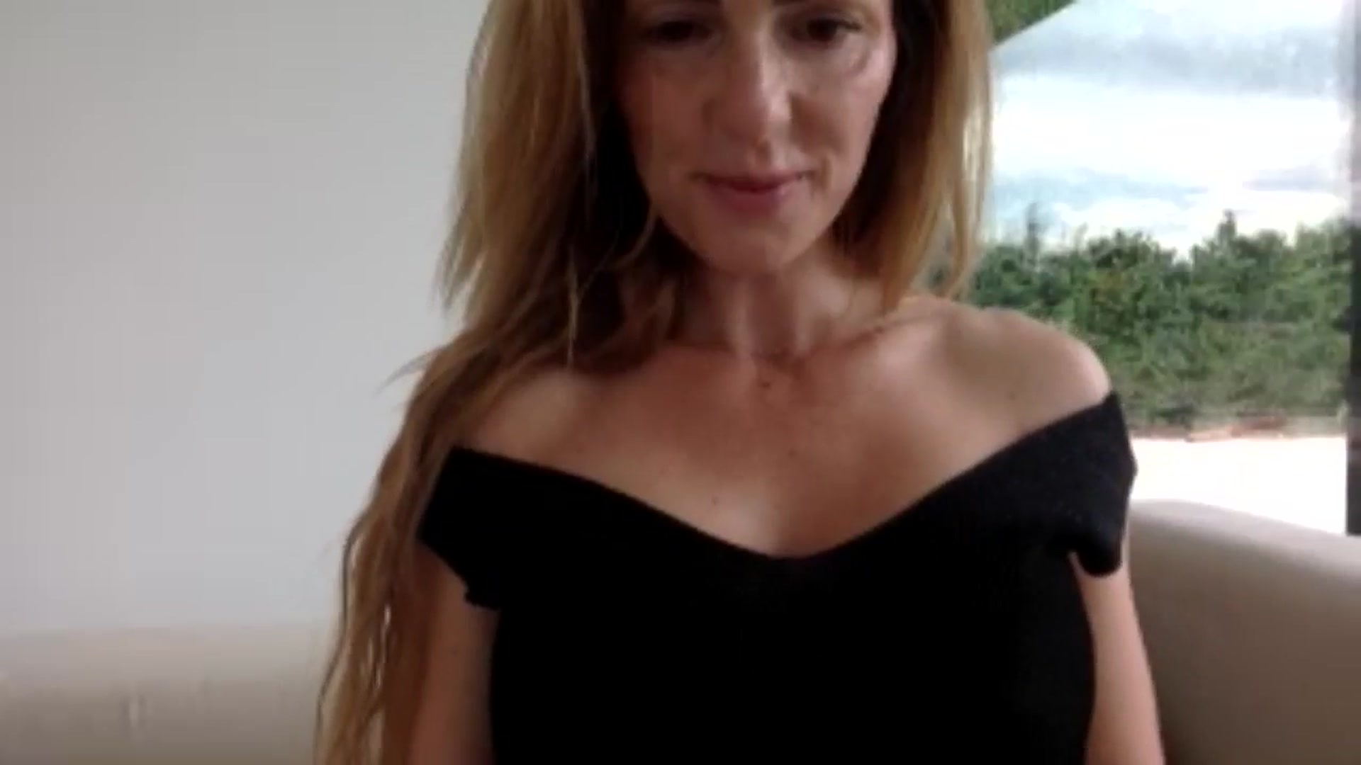 Gallery image thumbnail from Linettvibe's myfreecams stream on, 07/14/2025, 16:16 image 8 of 20