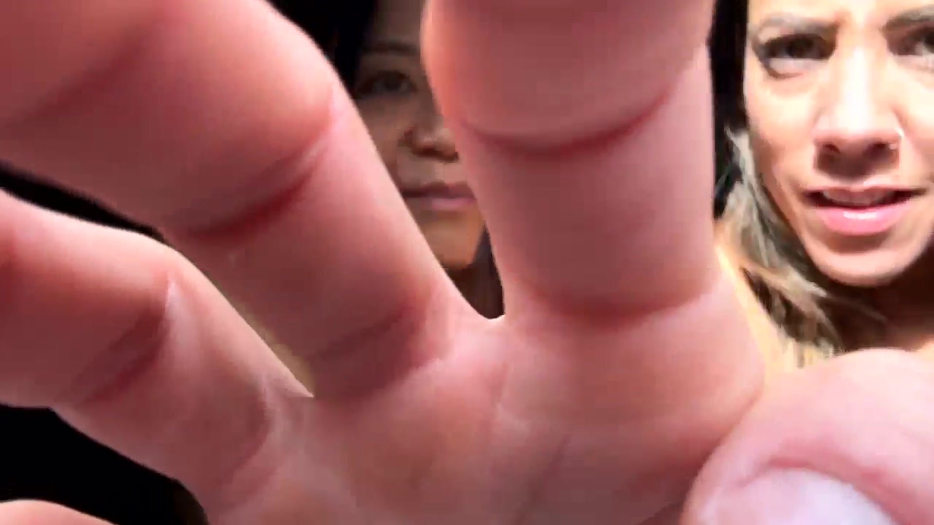 Gallery image thumbnail from LingLing8's myfreecams stream on, 10/08/2024, 14:27 image 13 of 20