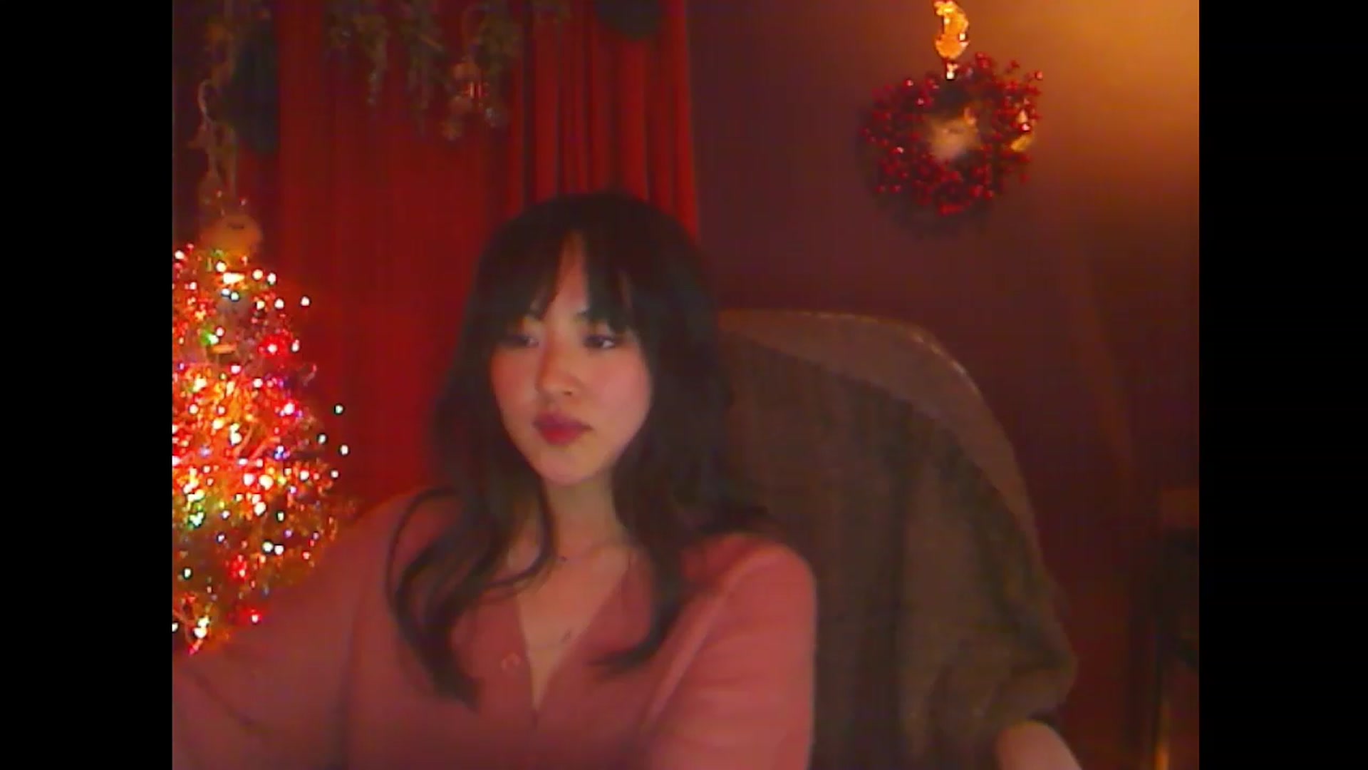 Gallery image thumbnail from Linnea_'s myfreecams stream on, 12/07/2022, 07:45 image 7 of 20