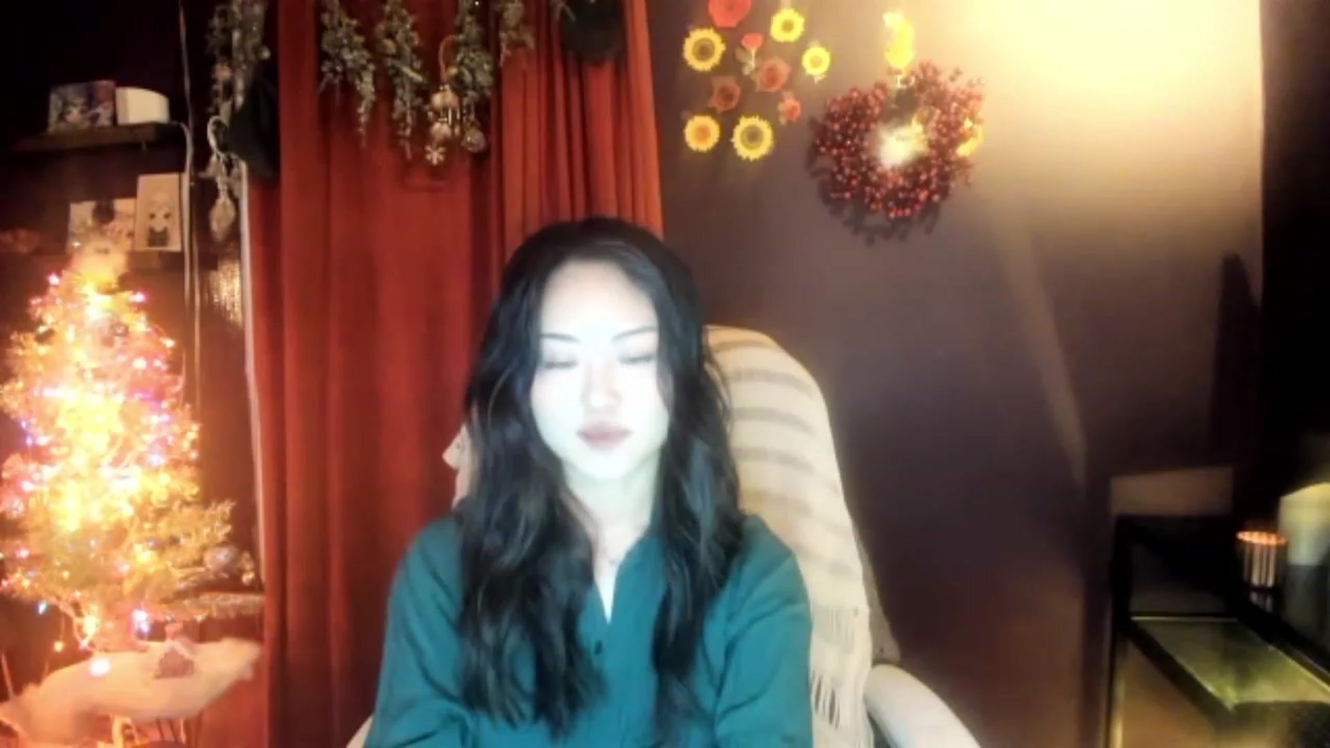 Gallery image thumbnail from Linnea_'s myfreecams stream on, 12/10/2022, 06:11 image 12 of 20