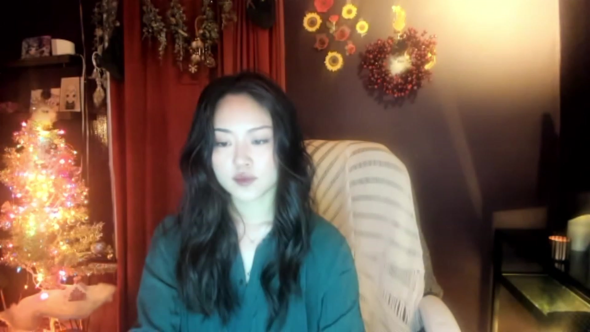 Gallery image thumbnail from Linnea_'s myfreecams stream on, 12/10/2022, 06:11 image 1 of 20