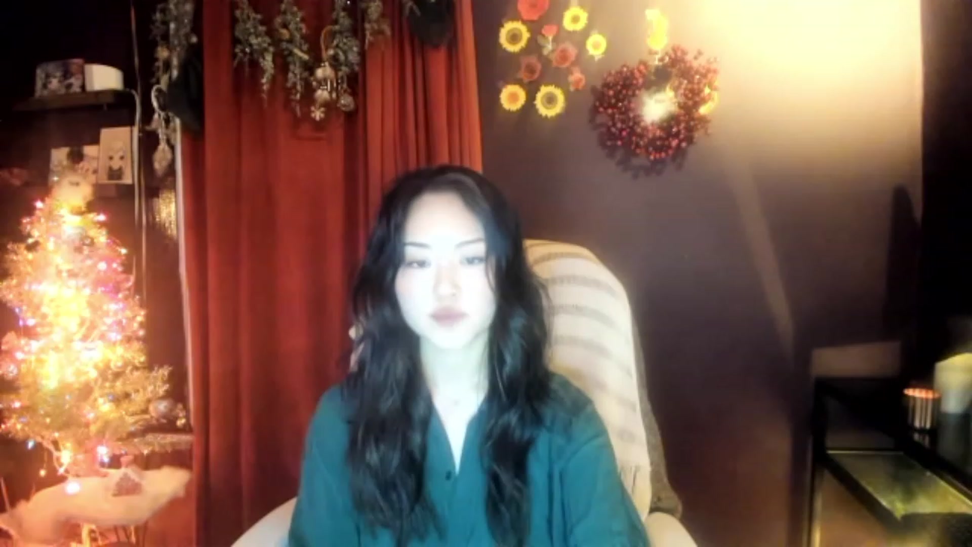 Gallery image thumbnail from Linnea_'s myfreecams stream on, 12/10/2022, 07:08 image 14 of 20