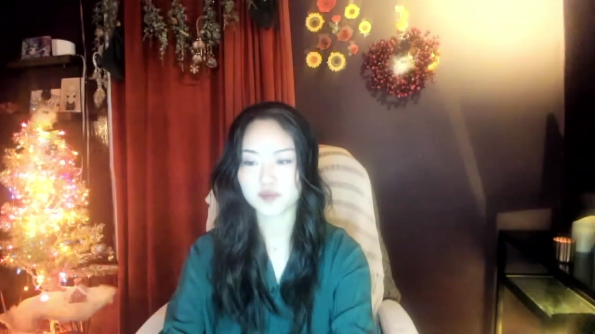Gallery image thumbnail from Linnea_'s myfreecams stream on, 12/10/2022, 07:08 image 5 of 20