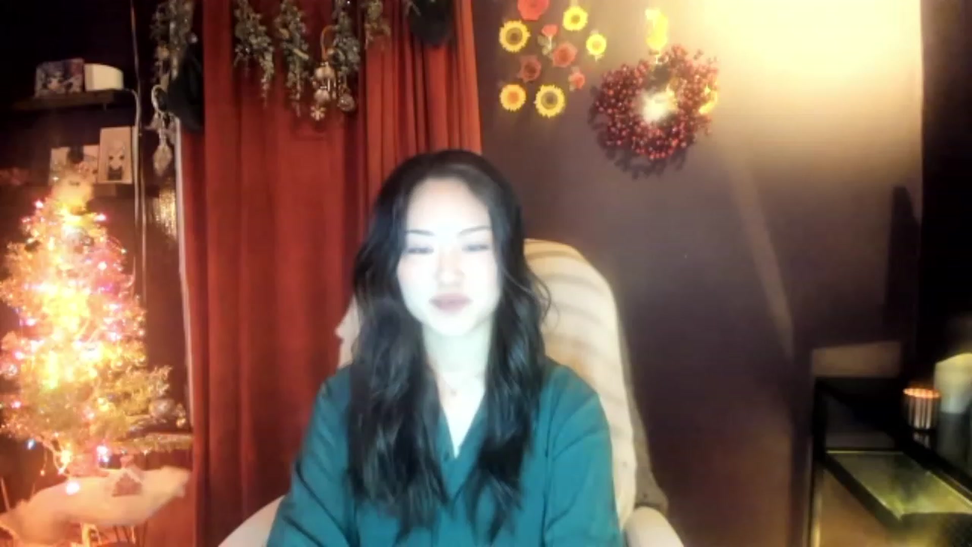 Gallery image thumbnail from Linnea_'s myfreecams stream on, 12/10/2022, 07:08 image 6 of 20