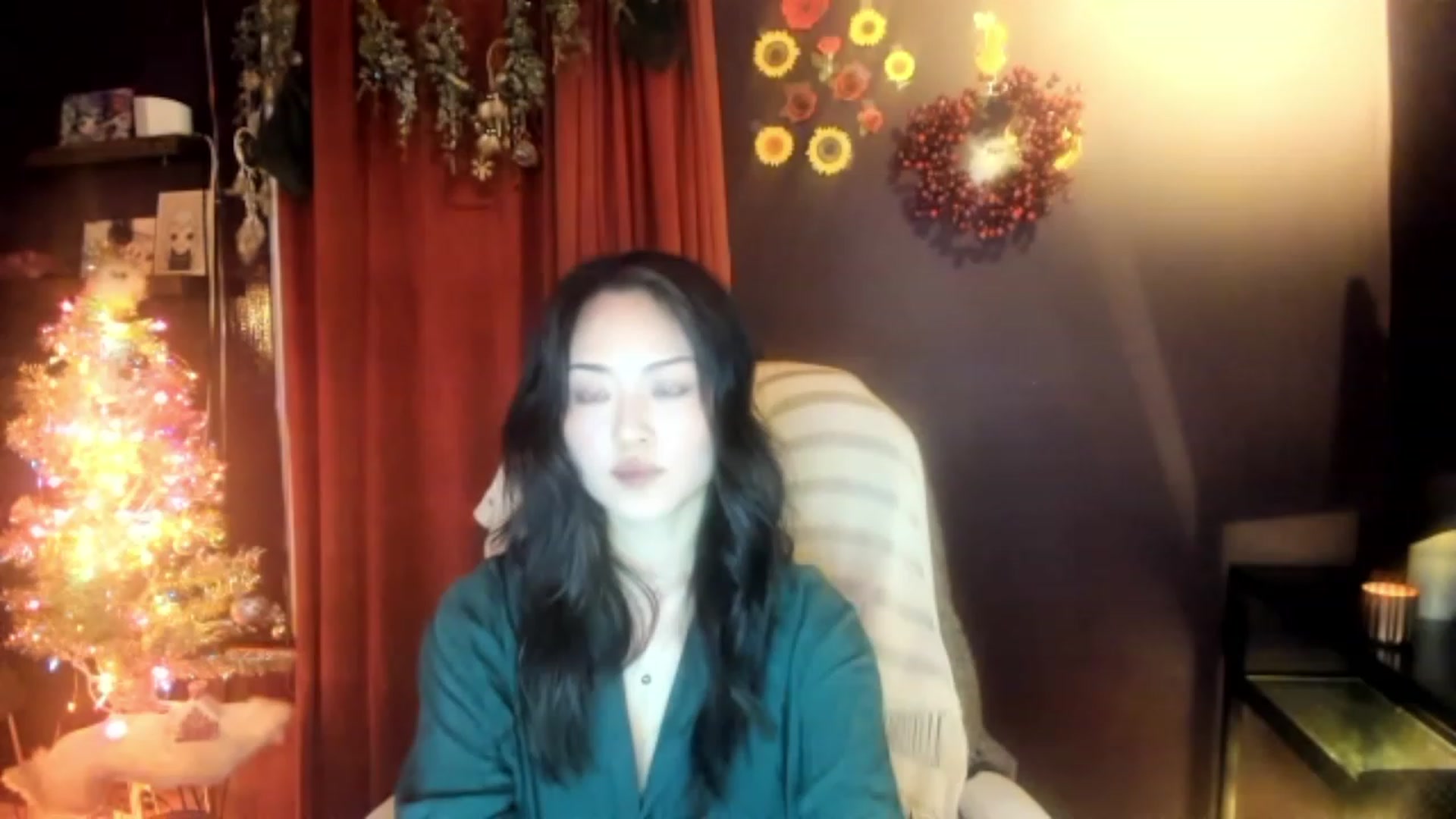 Gallery image thumbnail from Linnea_'s myfreecams stream on, 12/10/2022, 07:57 image 12 of 20
