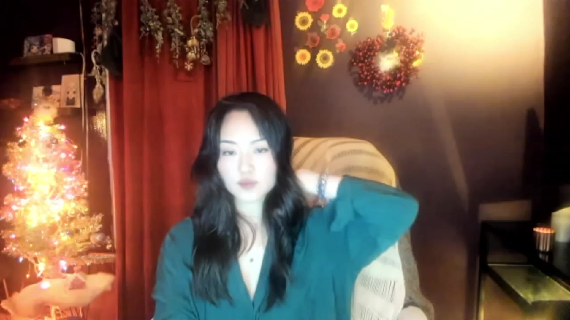 Gallery image thumbnail from Linnea_'s myfreecams stream on, 12/10/2022, 07:57 image 9 of 20
