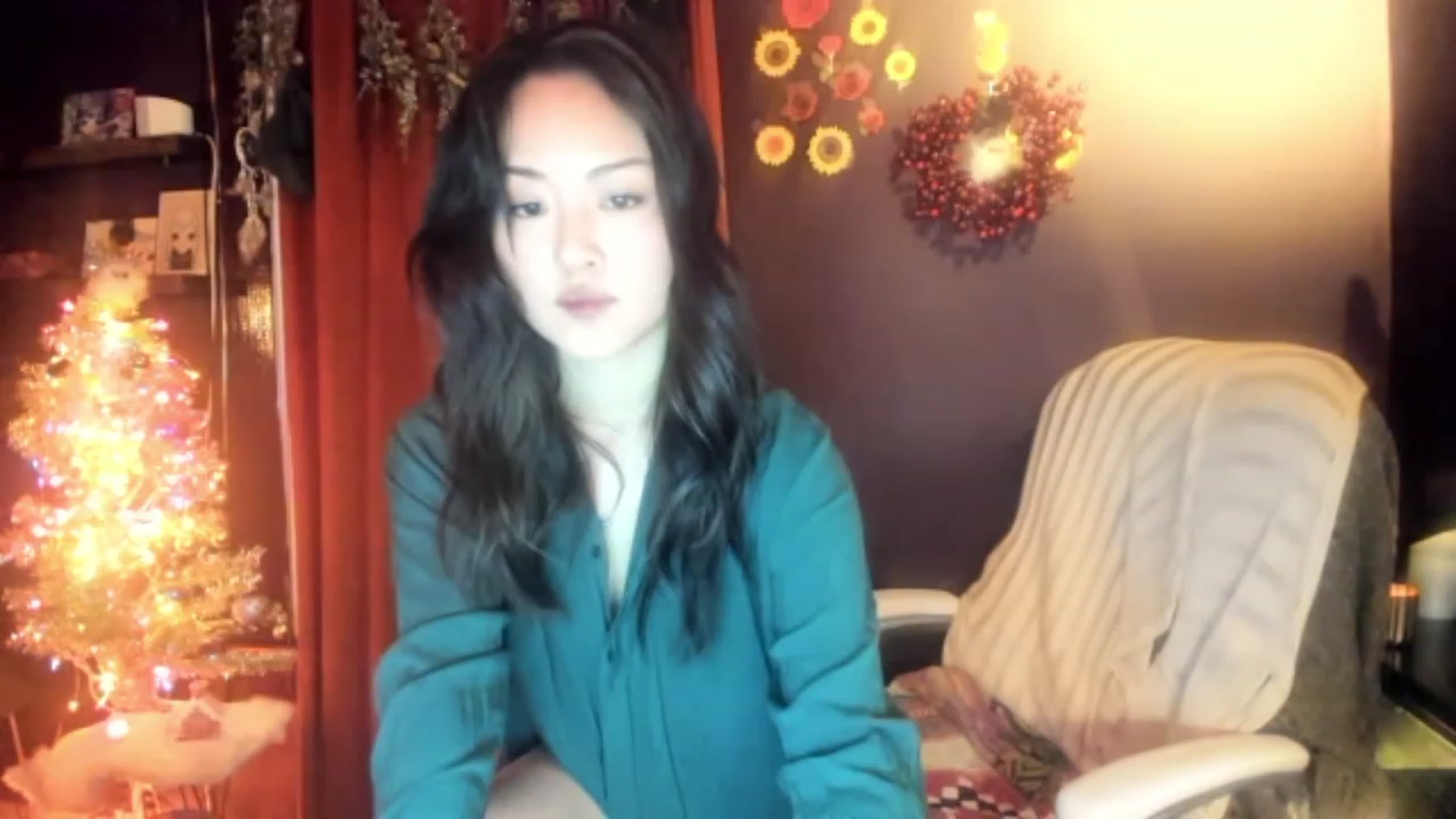 Gallery image thumbnail from Linnea_'s myfreecams stream on, 12/10/2022, 07:57 image 2 of 20