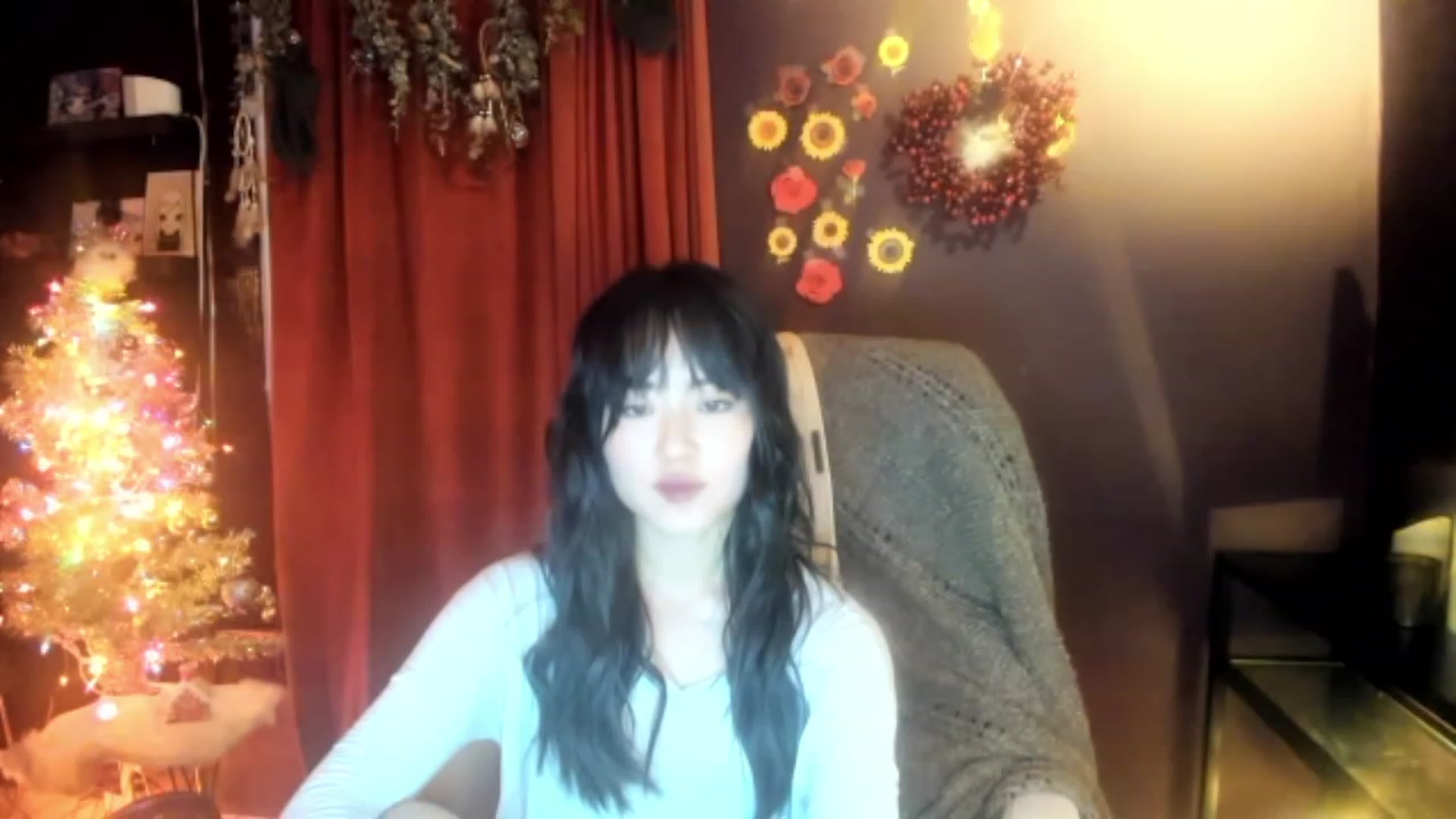 Gallery image thumbnail from Linnea_'s myfreecams stream on, 12/16/2022, 08:31 image 10 of 20