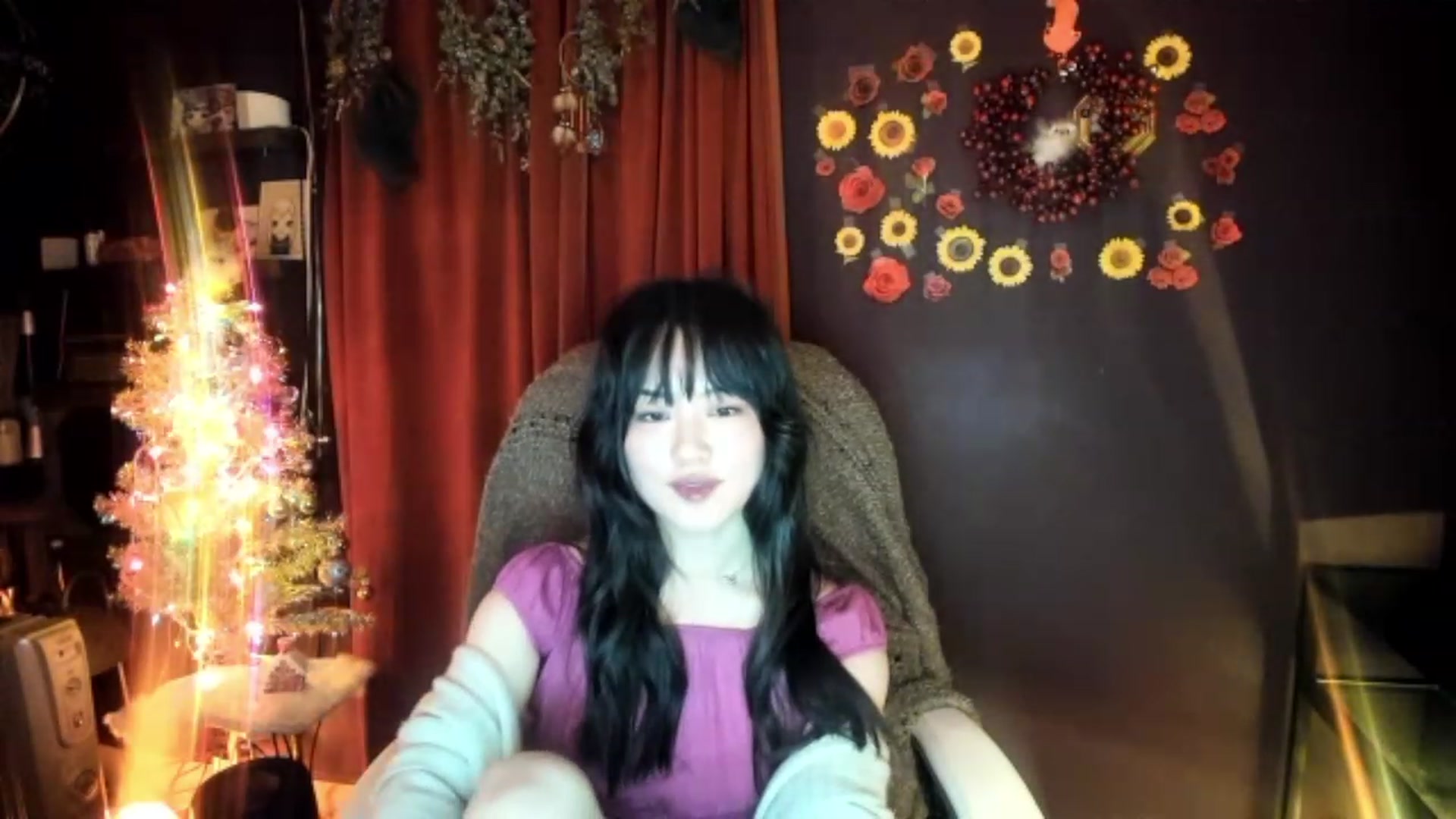 Gallery image thumbnail from Linnea_'s myfreecams stream on, 12/23/2022, 07:15 image 19 of 20