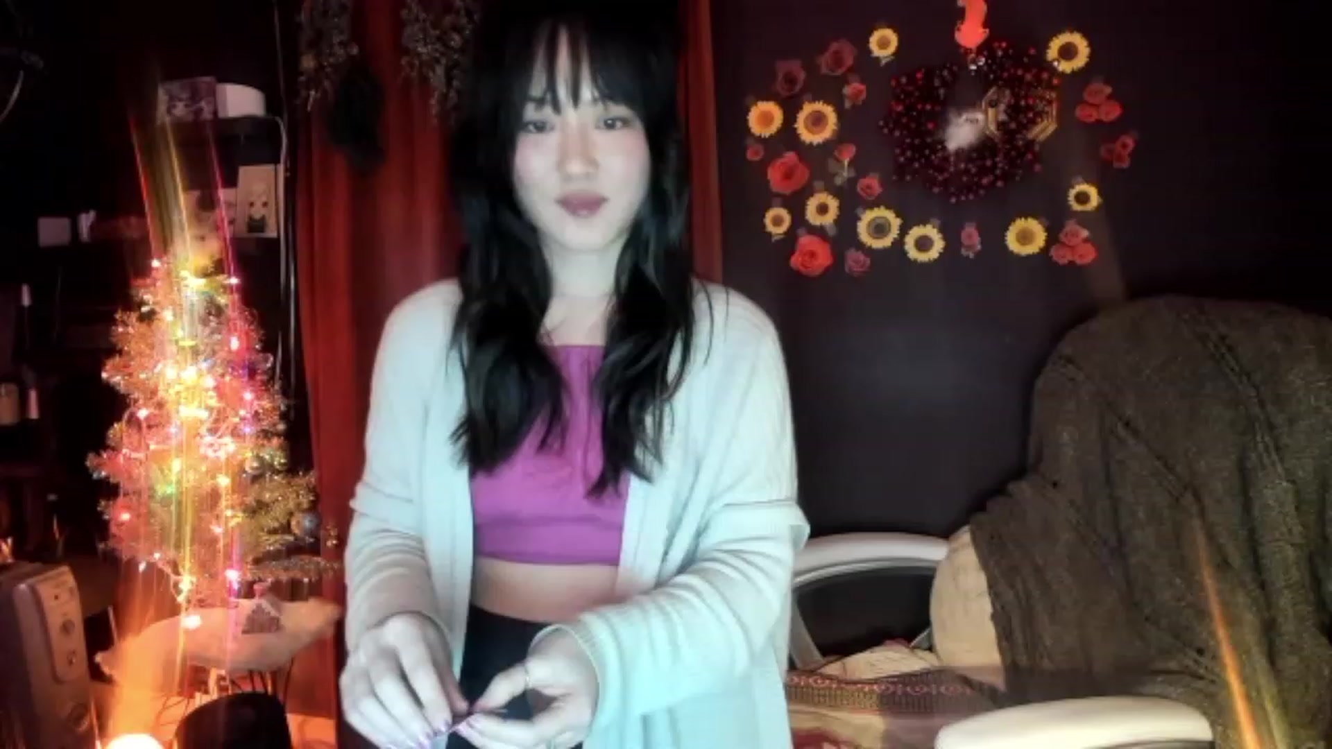 Gallery image thumbnail from Linnea_'s myfreecams stream on, 12/23/2022, 07:15 image 14 of 20