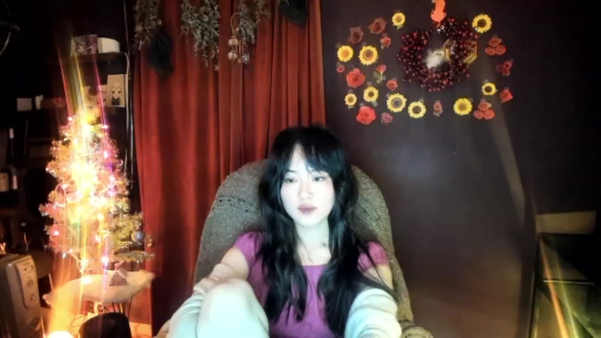 Gallery image thumbnail from Linnea_'s myfreecams stream on, 12/23/2022, 07:58 image 2 of 20