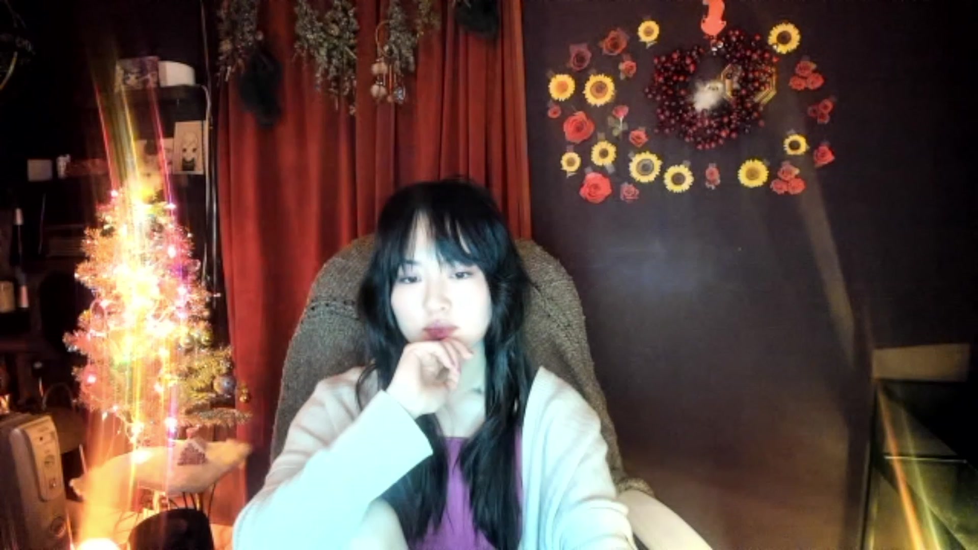 Gallery image thumbnail from Linnea_'s myfreecams stream on, 12/23/2022, 07:58 image 20 of 20